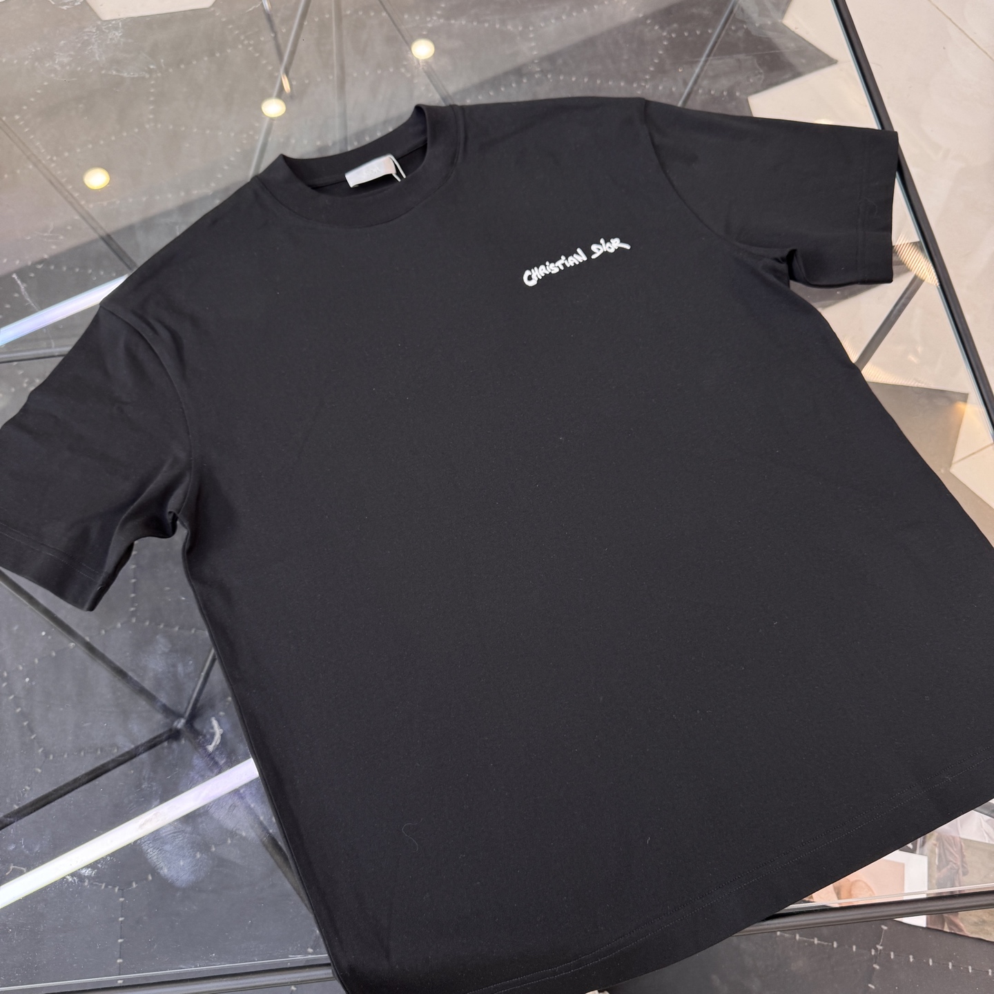     Dior 2025春夏新款首发专柜最新款短袖圆领T恤 高端订制 设计前卫时尚！品牌logo重工艺