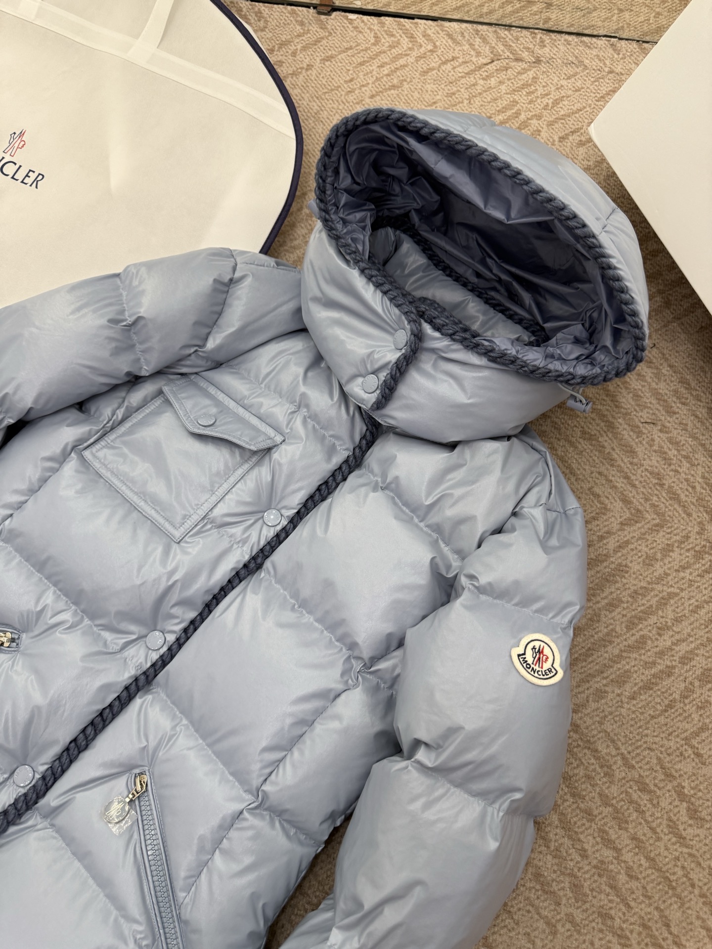 Moncler GLAREIN Hooded Down Jacket - Stylish Slim Fit, Premium Quality 3 i1755001451138 9726 0 1