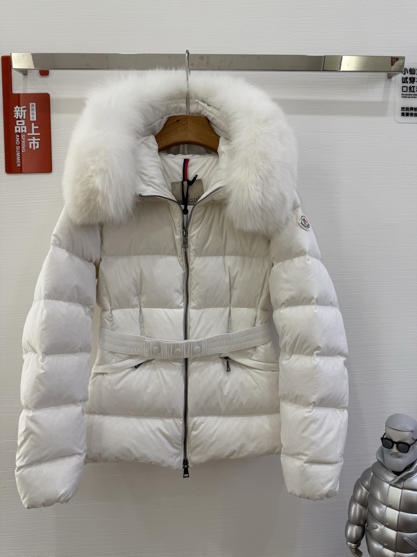 白色白毛（顶级版）MON&LER BOED系列♨️实拍图颜色 ：白色 绿色 黑色 码数1-2-3-4毛领