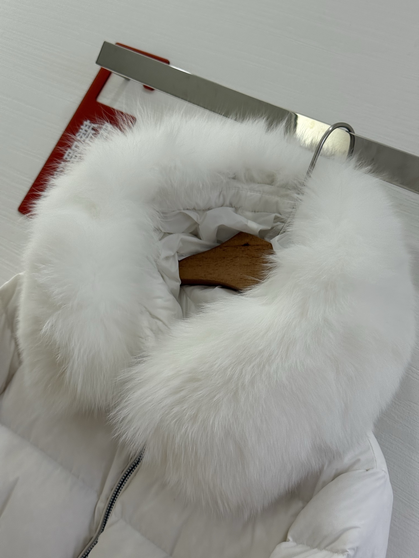 白色白毛（顶级版）MON&LER BOED系列♨️实拍图颜色 ：白色 绿色 黑色 码数1-2-3-4毛领