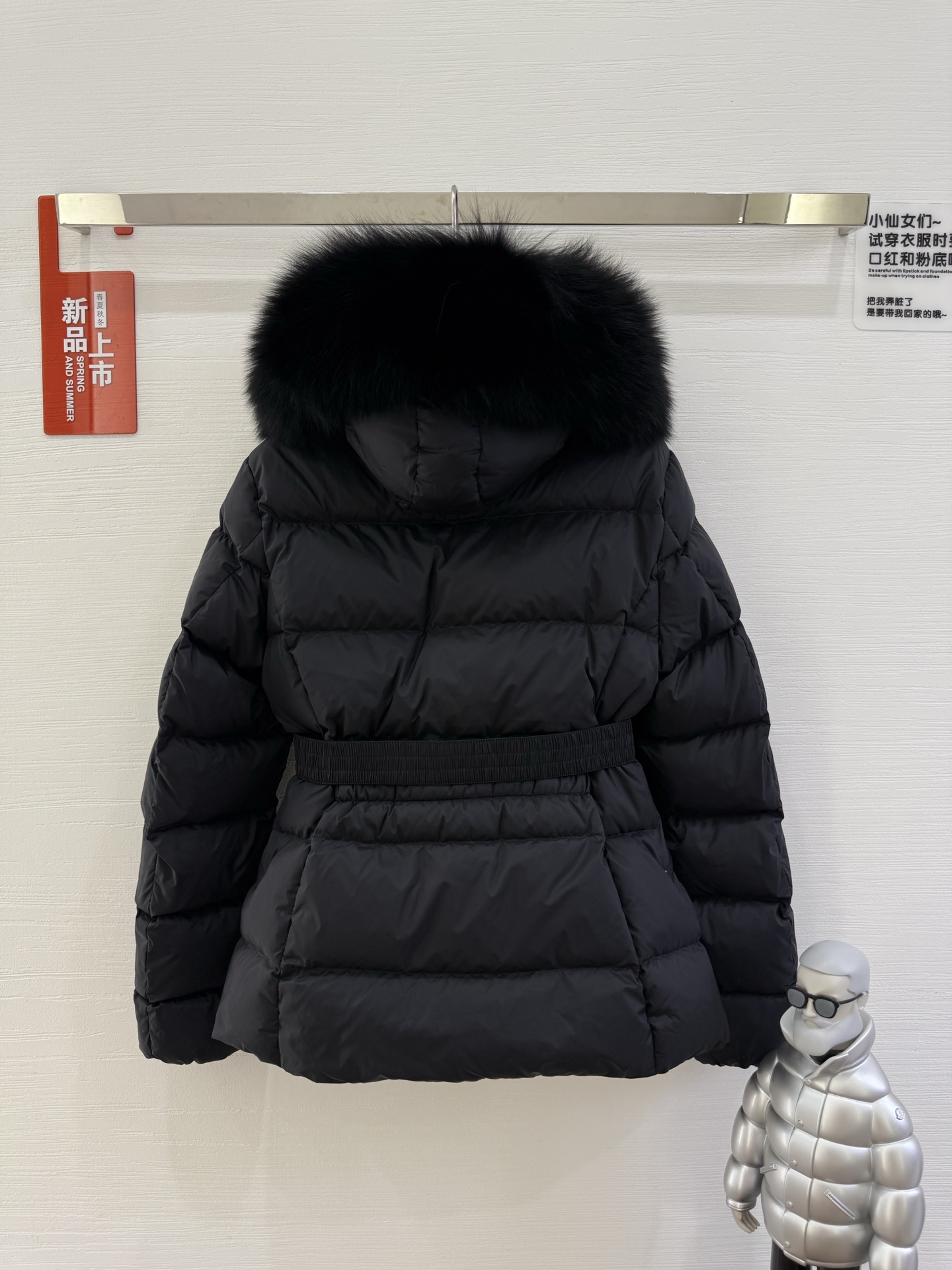 黑色黑毛（顶级版）MON&LER BOED系列♨️实拍图颜色 ：白色 绿色 黑色 码数1-2-3-4毛领