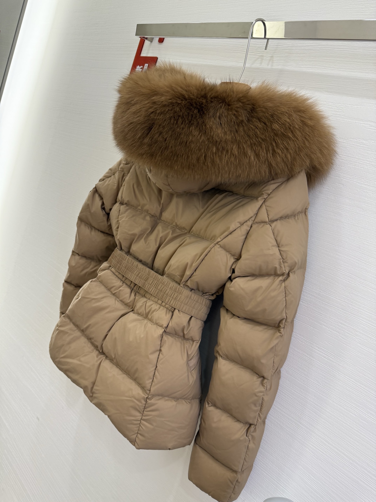 咖色咖毛（顶级版）MON&LER BOED系列♨️实拍图颜色 ：白色 绿色 黑色 码数1-2-3-4毛领