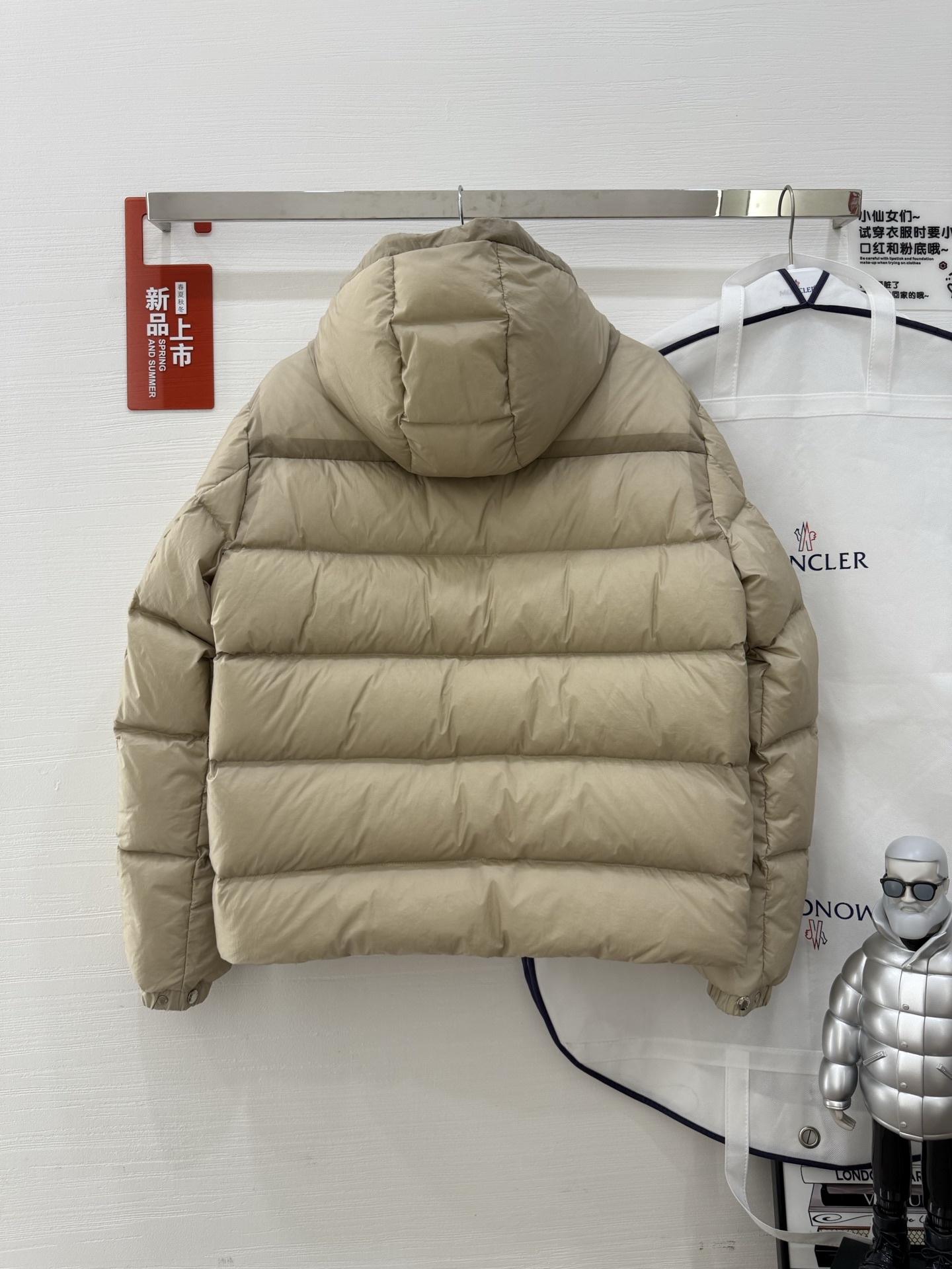 ✨✨✨Moncler蒙口25春夏男ORFET薄短款连帽轻质羽绒服，宽松版型百搭不挑人，男女同款，原版定制