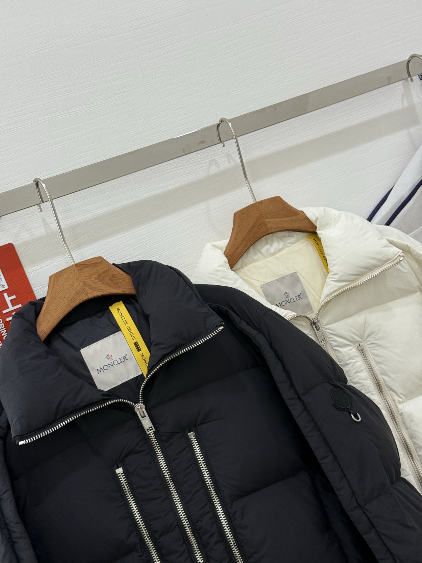 ✨✨✨蒙口2025新款卢昱晓同款羽绒服，Moncler x Willow Smith 新款联名，三条拉链