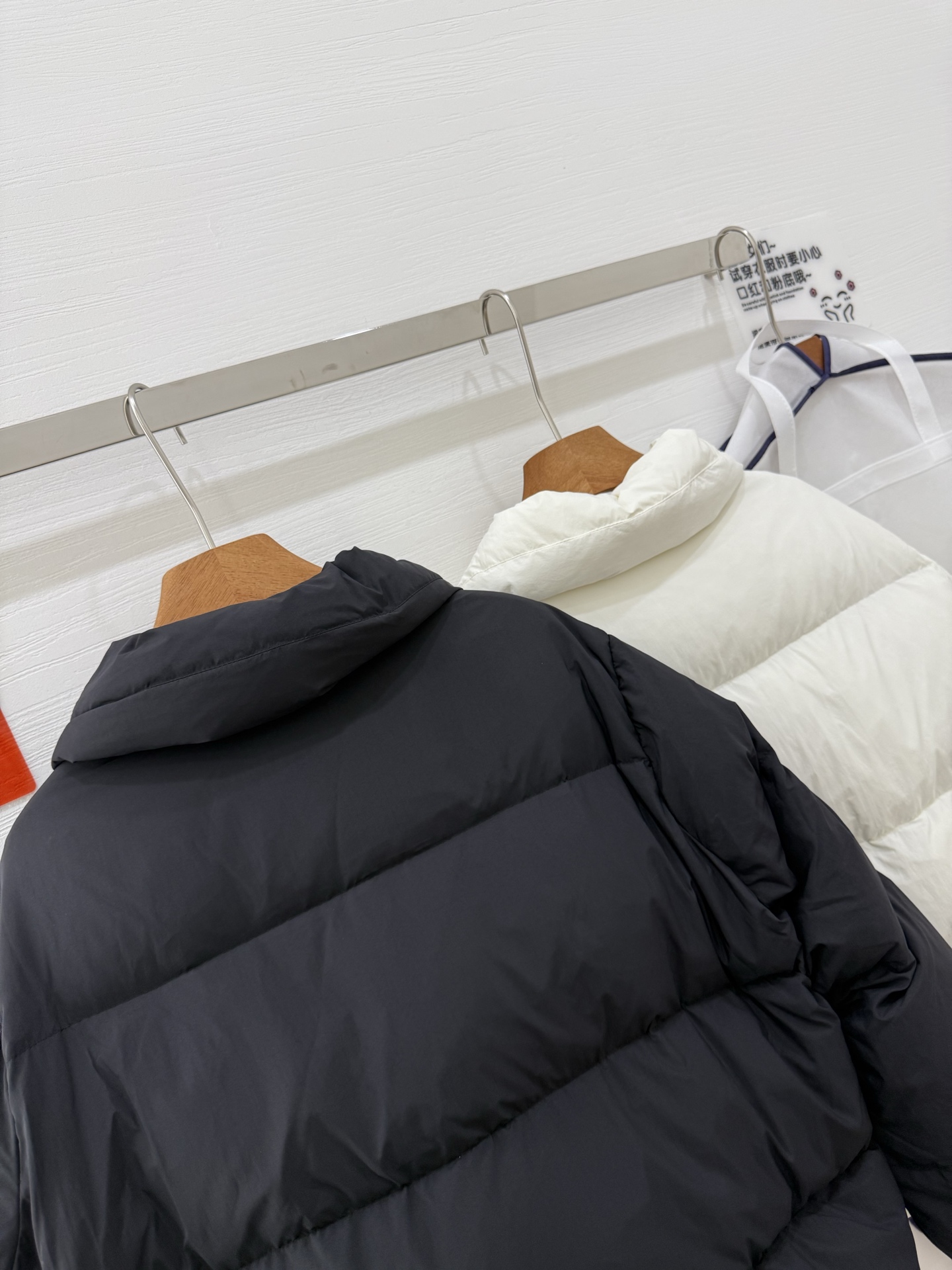 ✨✨✨蒙口2025新款卢昱晓同款羽绒服，Moncler x Willow Smith 新款联名，三条拉链