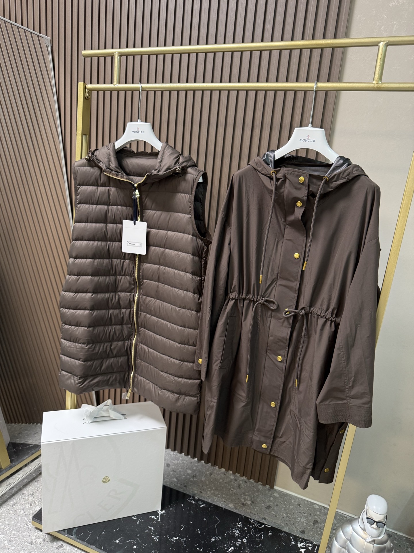 Moncler蒙口25秋冬 Sainbel二合一中长款羽绒服女鹅绒内胆，可当马甲单穿，风衣单穿也可当成羽