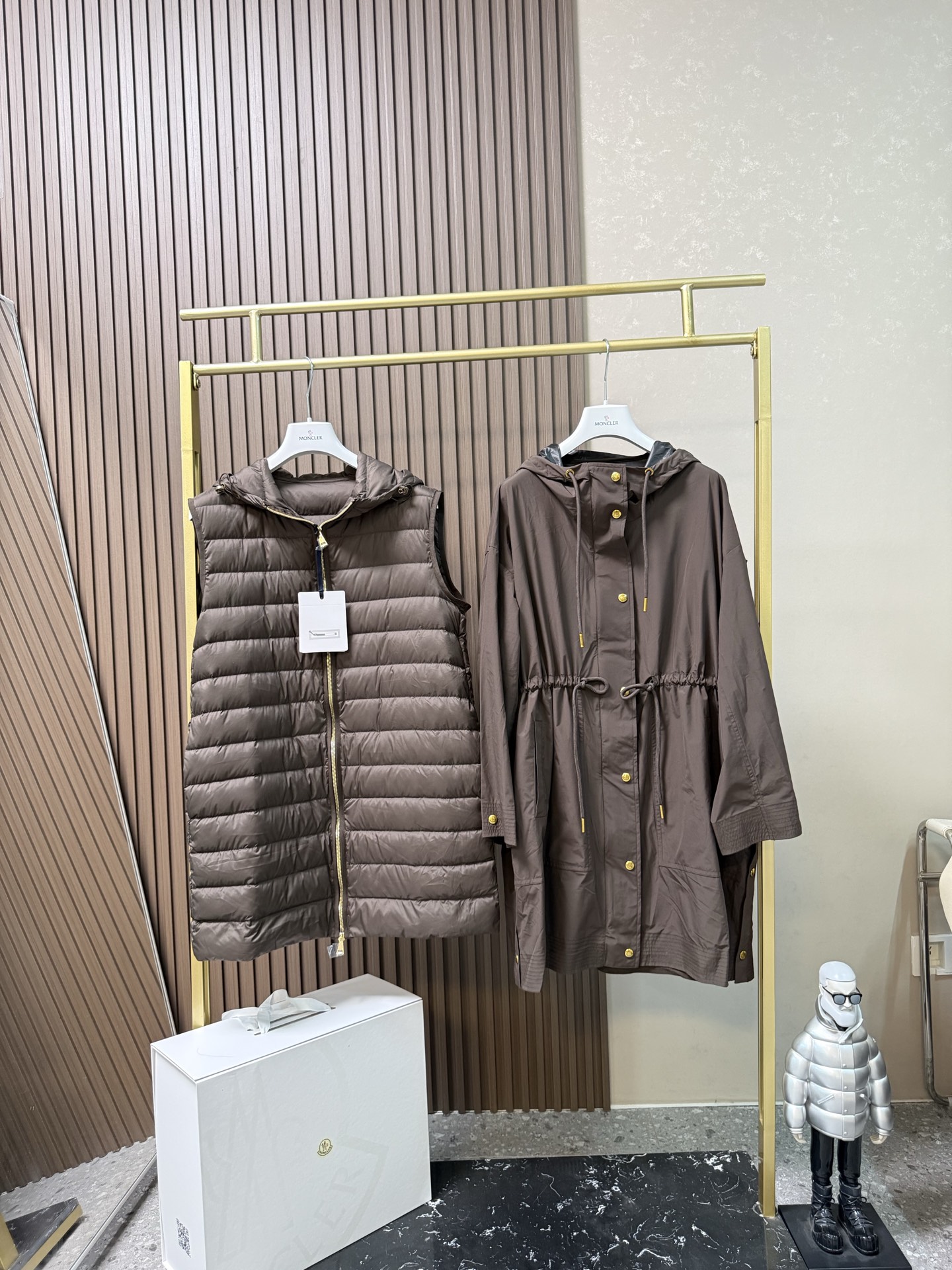 Moncler蒙口25秋冬 Sainbel二合一中长款羽绒服女鹅绒内胆，可当马甲单穿，风衣单穿也可当成羽