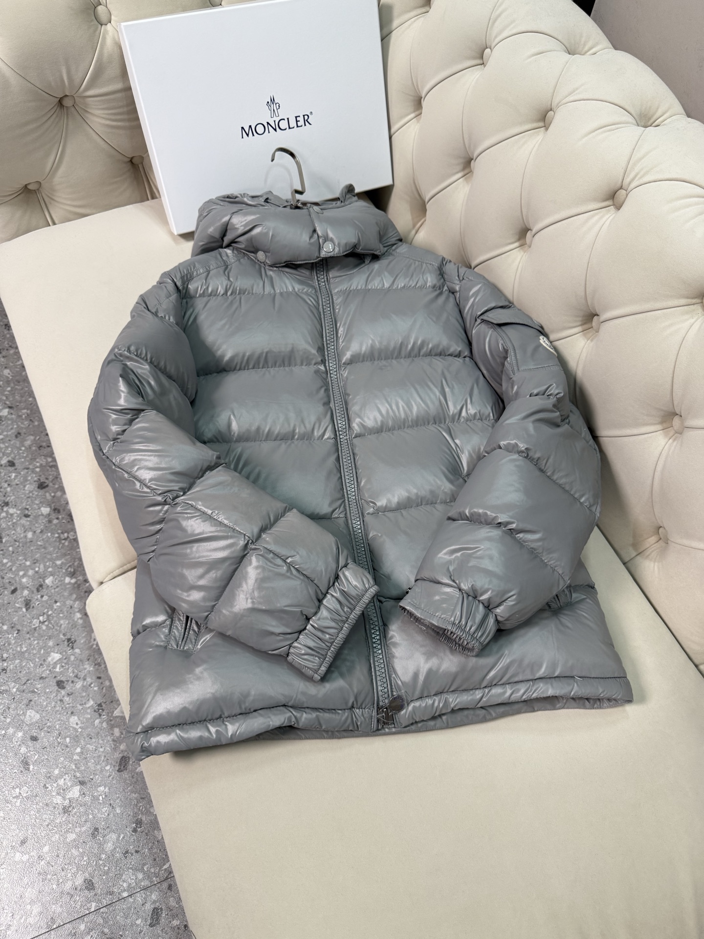 NO:575953,Comes with dust bag gray~,,alexander wang19860909配防尘袋灰色～,,alexander wang,Women's clothing