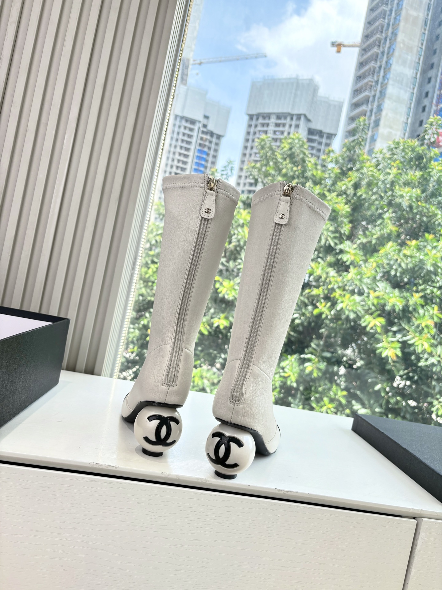 G030所见即所得CHANE*｜小香25A秋冬新品双C巨型珍珠跟弹力短靴 在米兰时尚的T台上 亮相便艳惊四座 成功晋升为