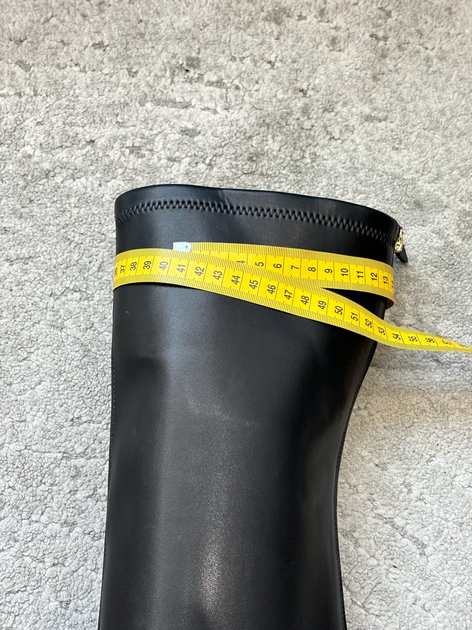 G030所见即所得CHANE*｜小香25A秋冬新品双C巨型珍珠跟弹力长靴 在米兰时尚的T台上 亮相便艳惊四座 成功晋升为