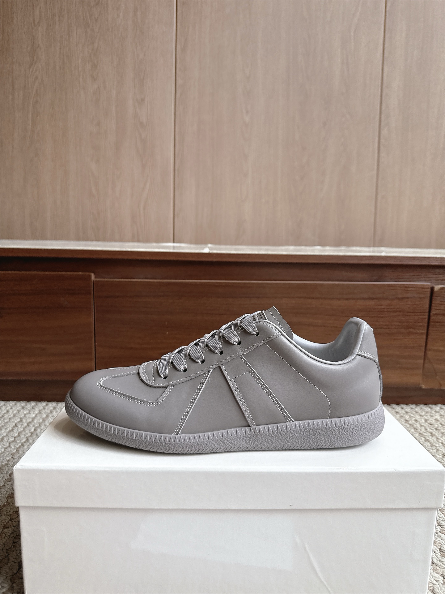 Designer Sneakers