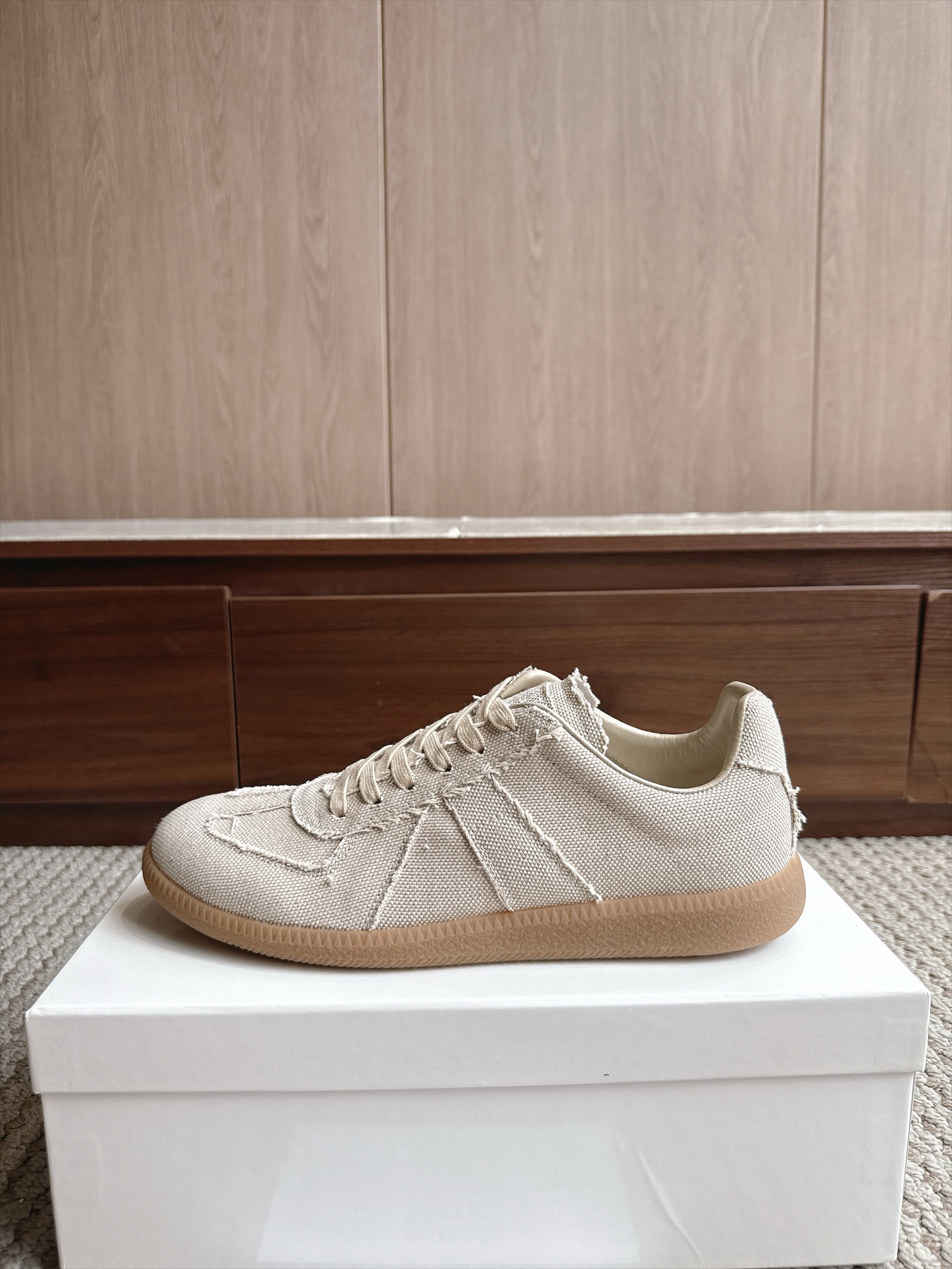 Designer Sneakers