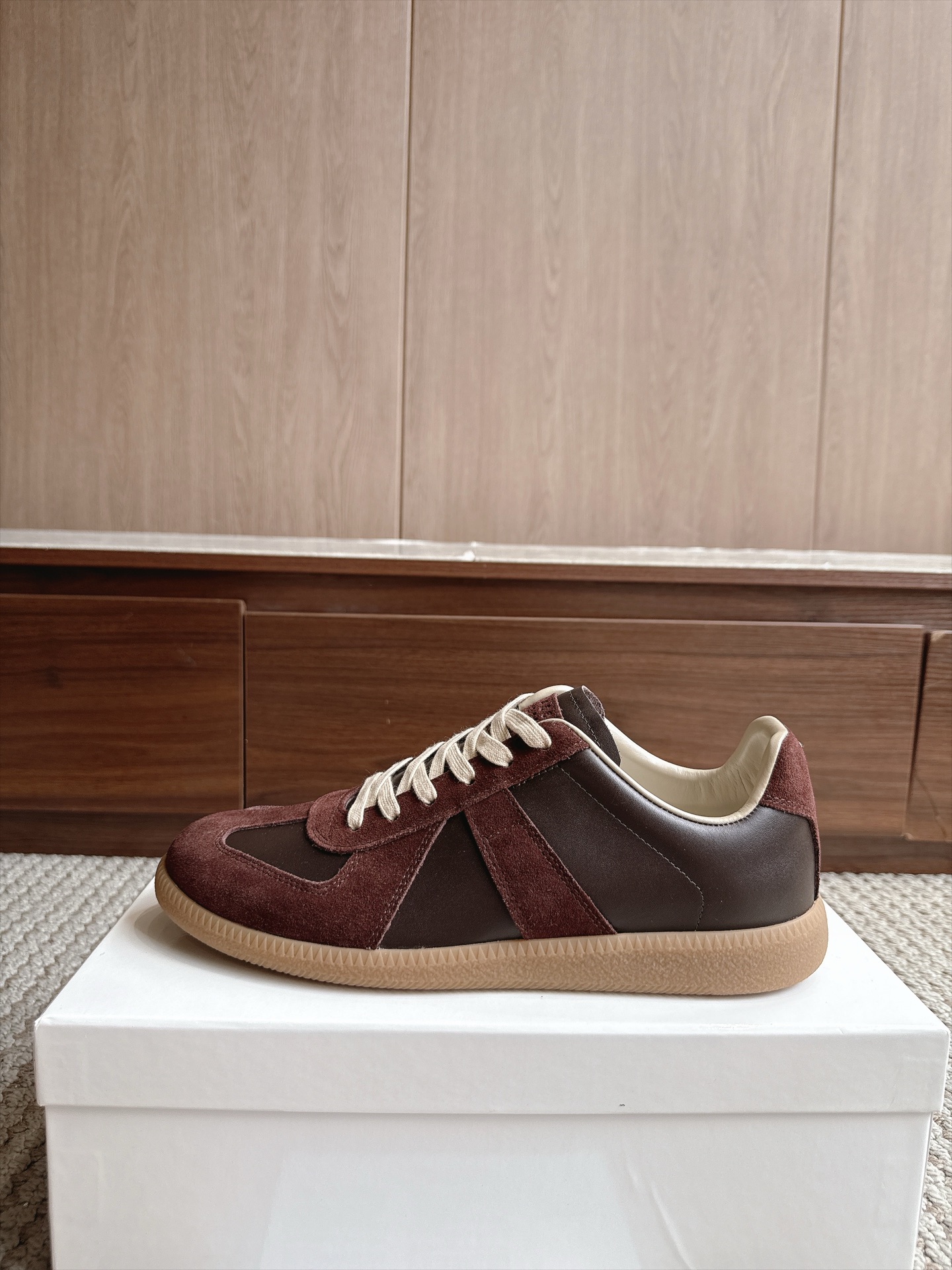 Designer Sneakers