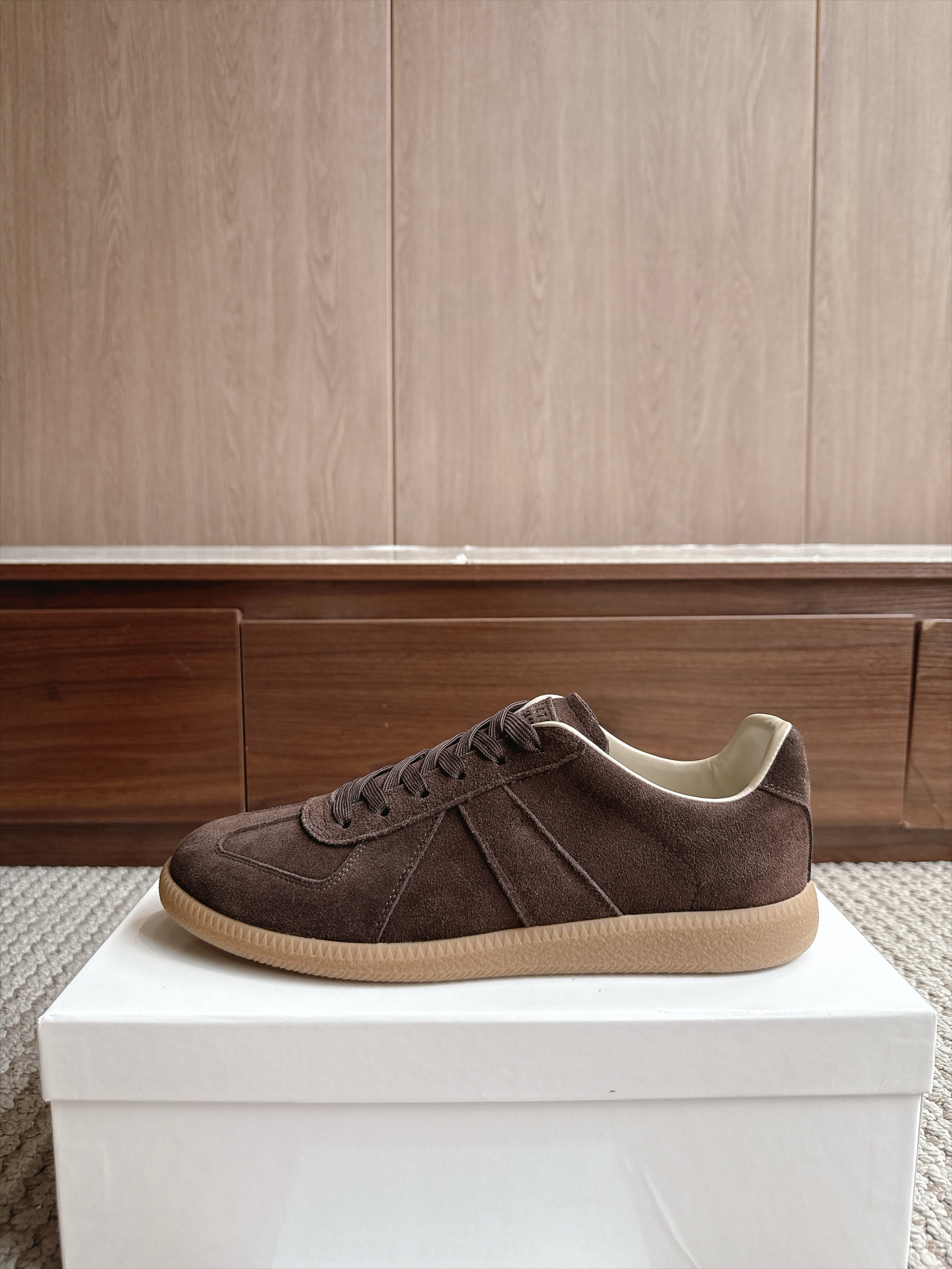 Designer Sneakers