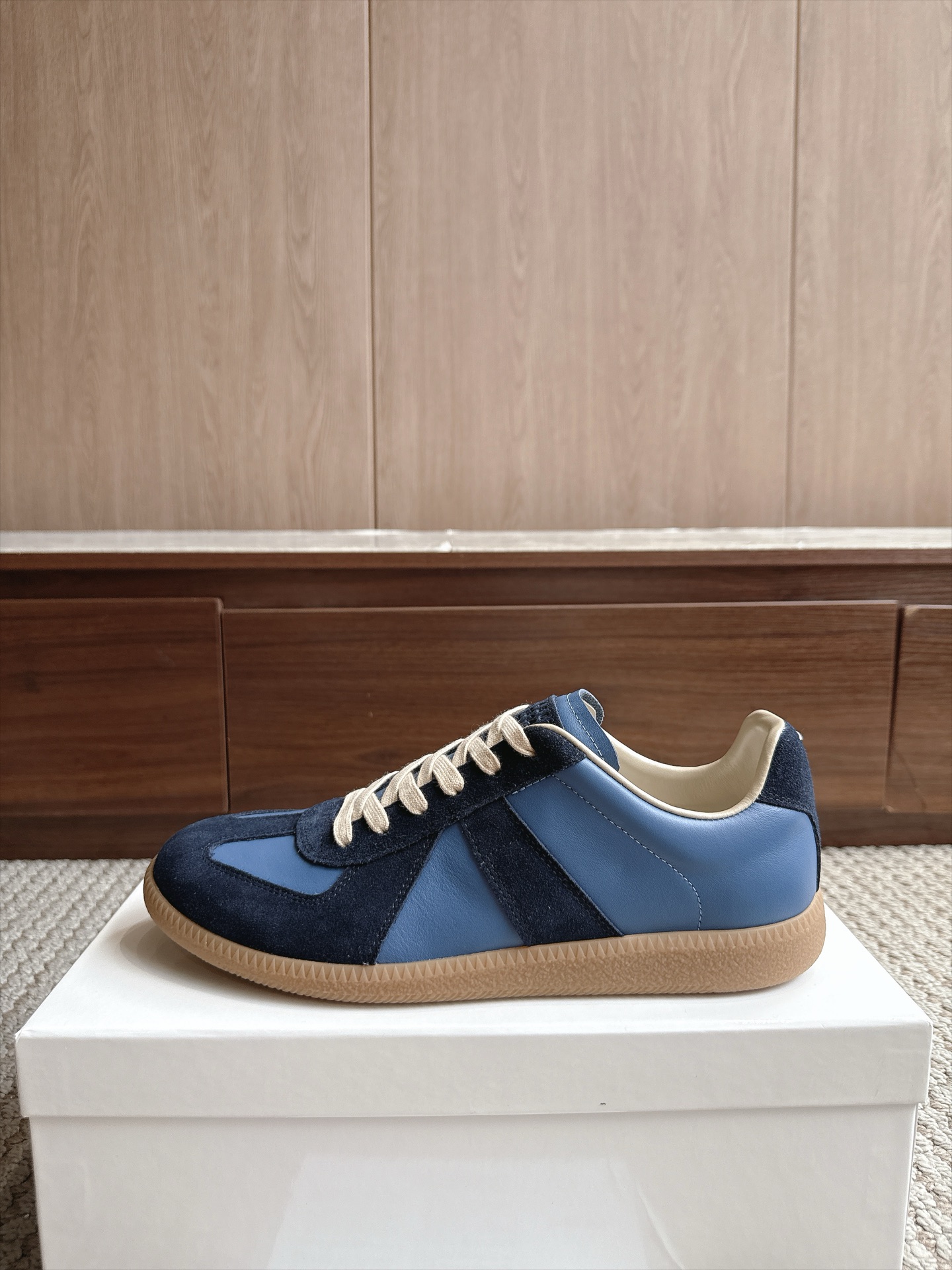 Designer Sneakers
