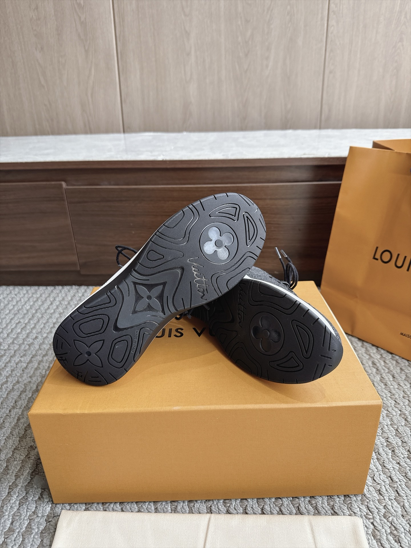 Louis Vuitton Women Shoes