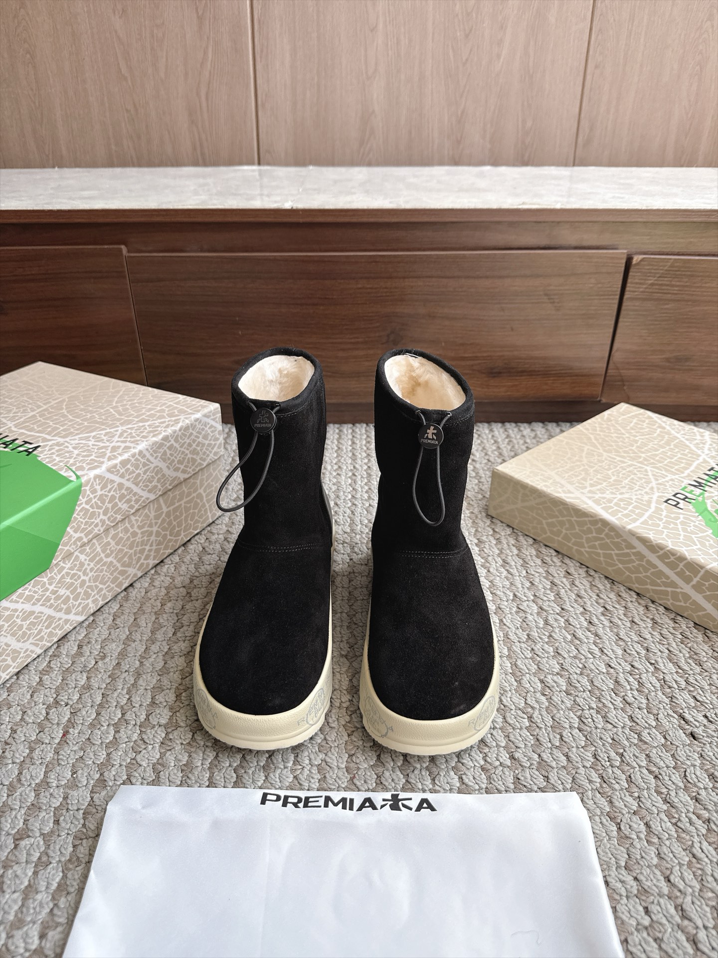 Designer Women Shoes