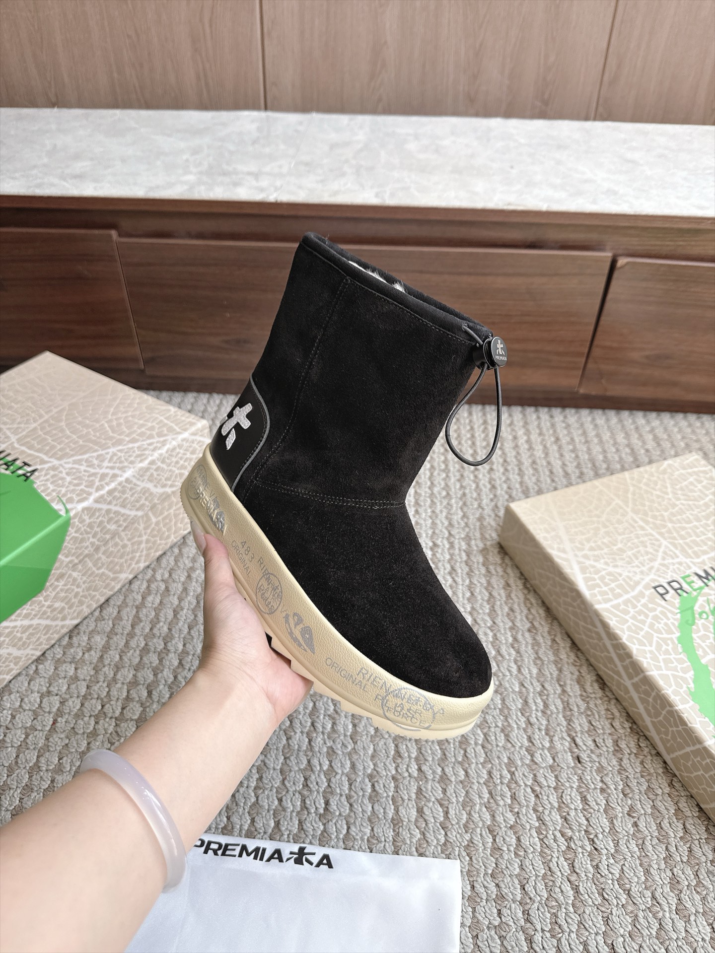 Designer Women Shoes