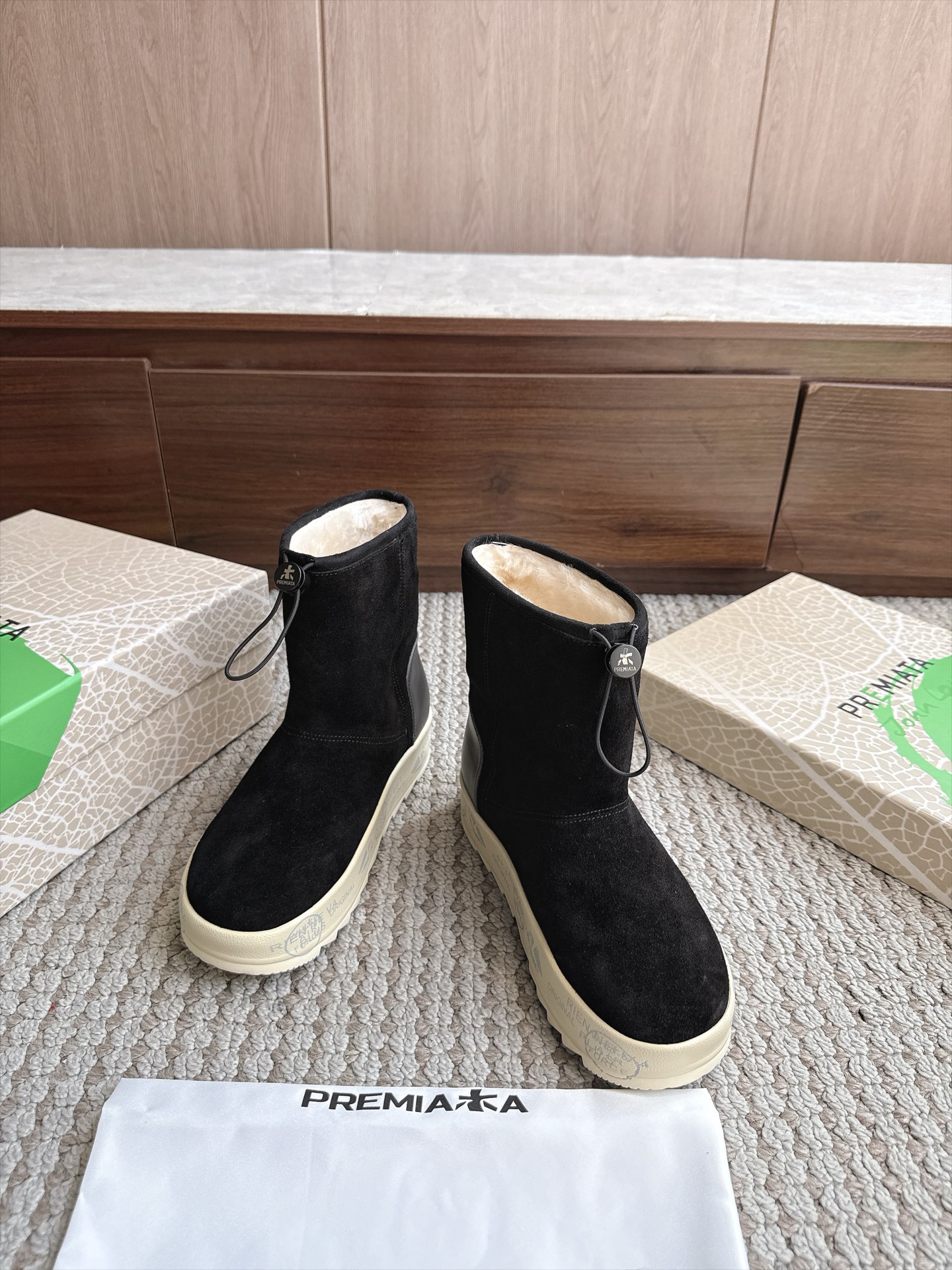 Designer Women Shoes