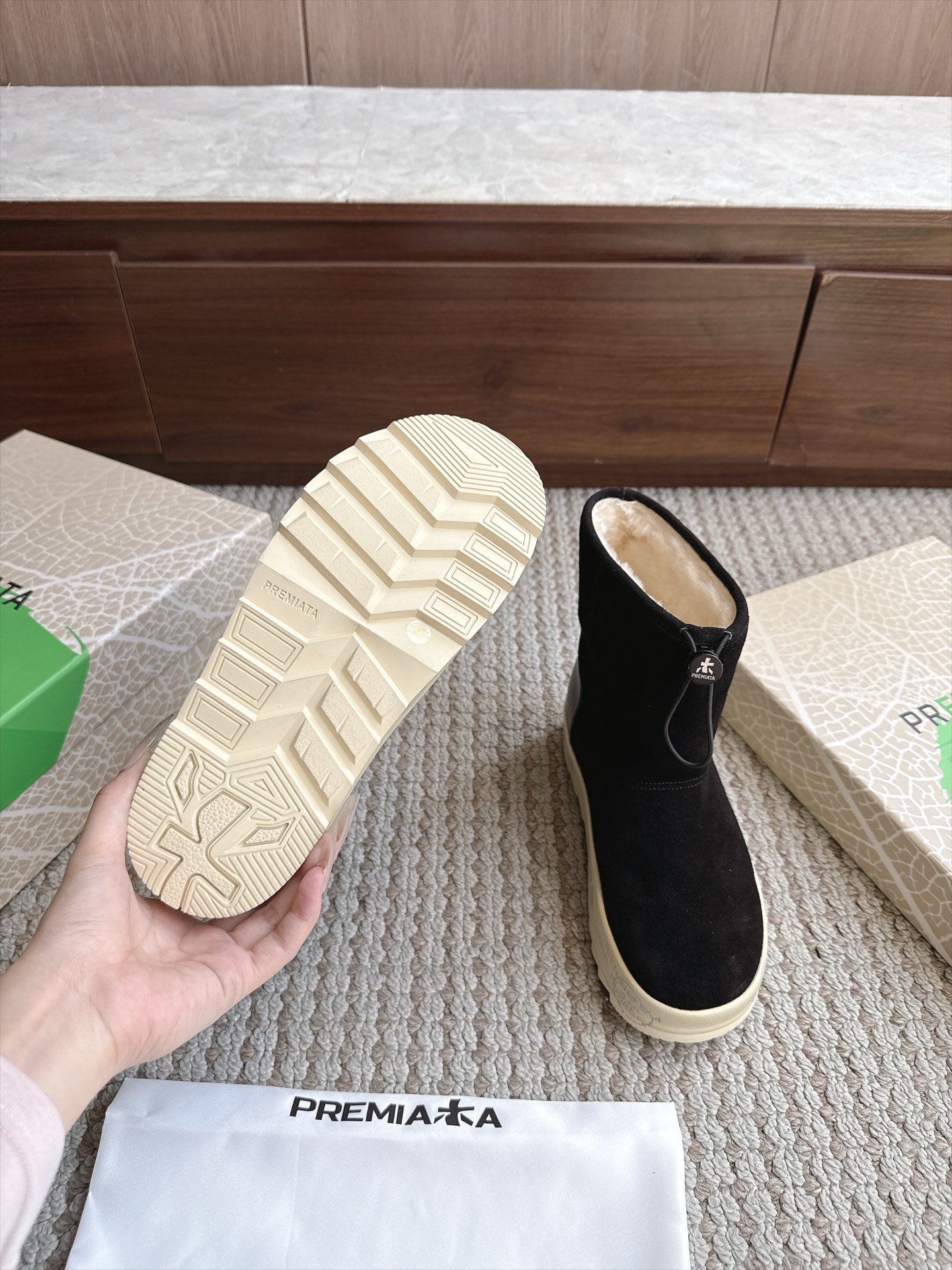 Designer Women Shoes