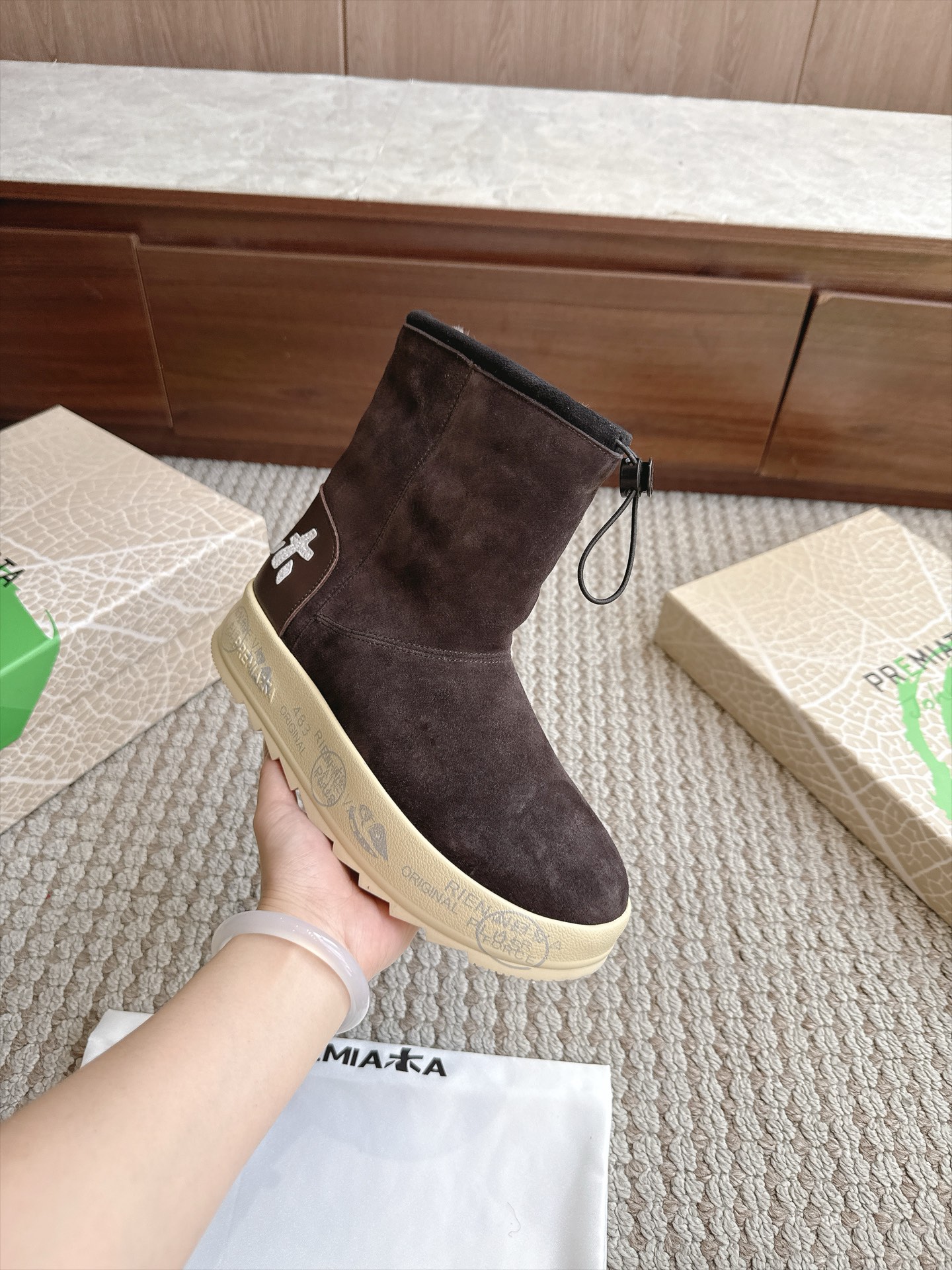 Designer Women Shoes