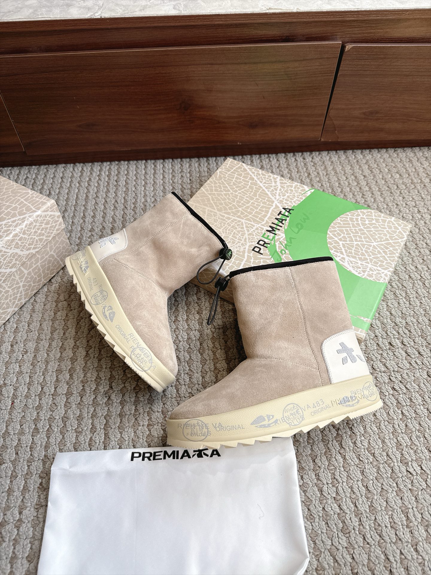 Designer Women Shoes