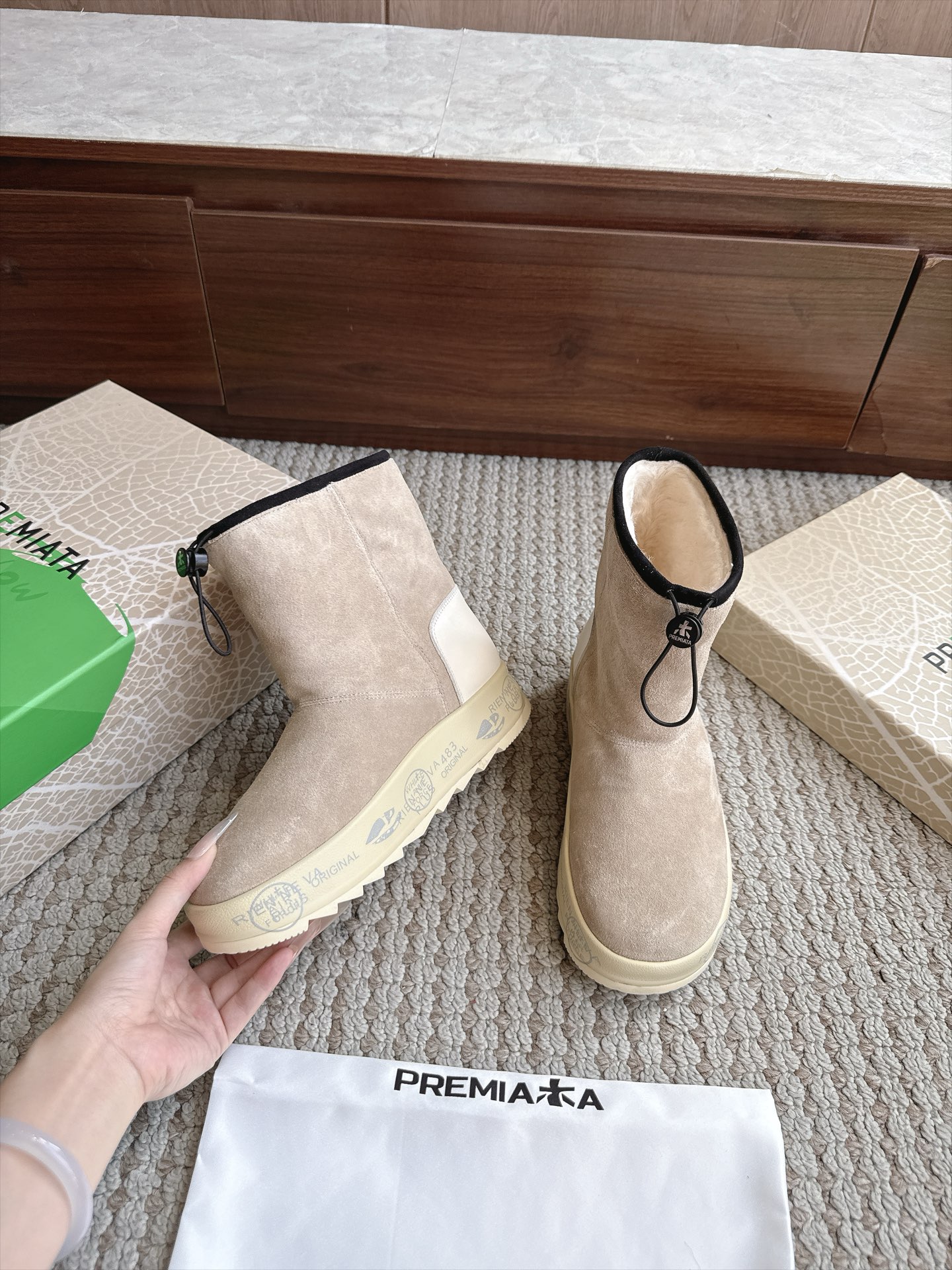 Designer Women Shoes
