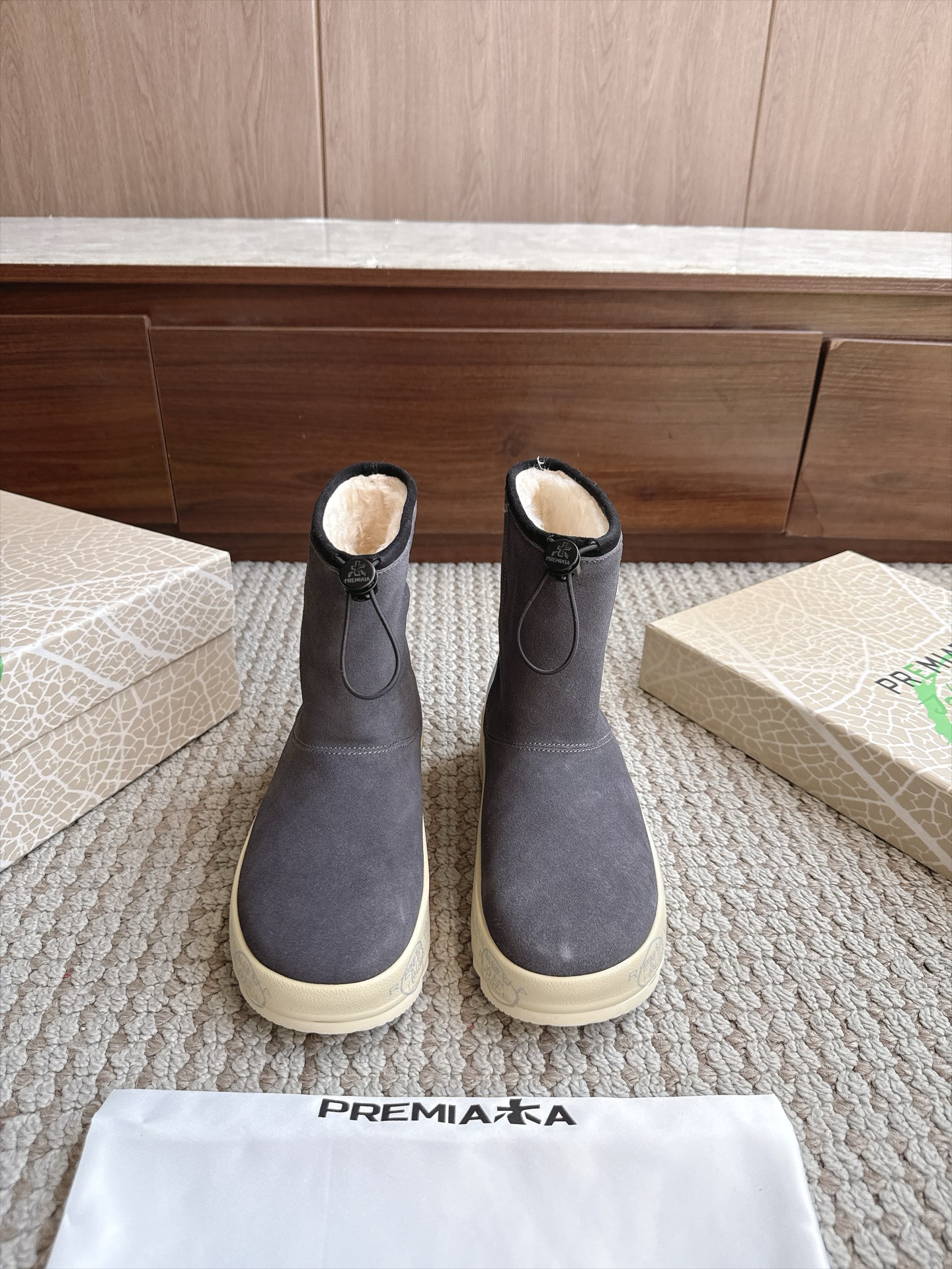 Designer Women Shoes