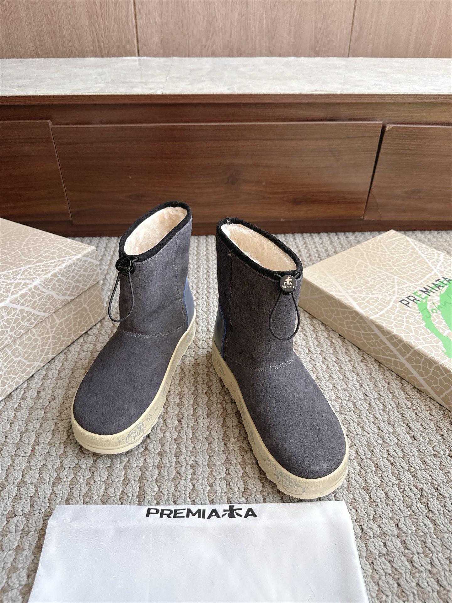 Designer Women Shoes