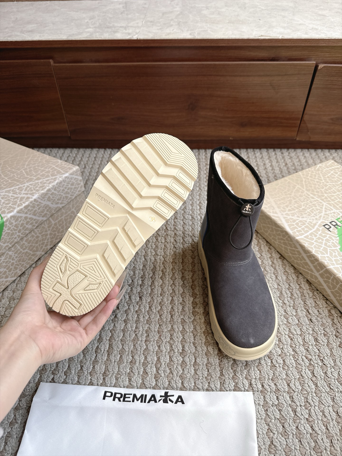 Designer Women Shoes