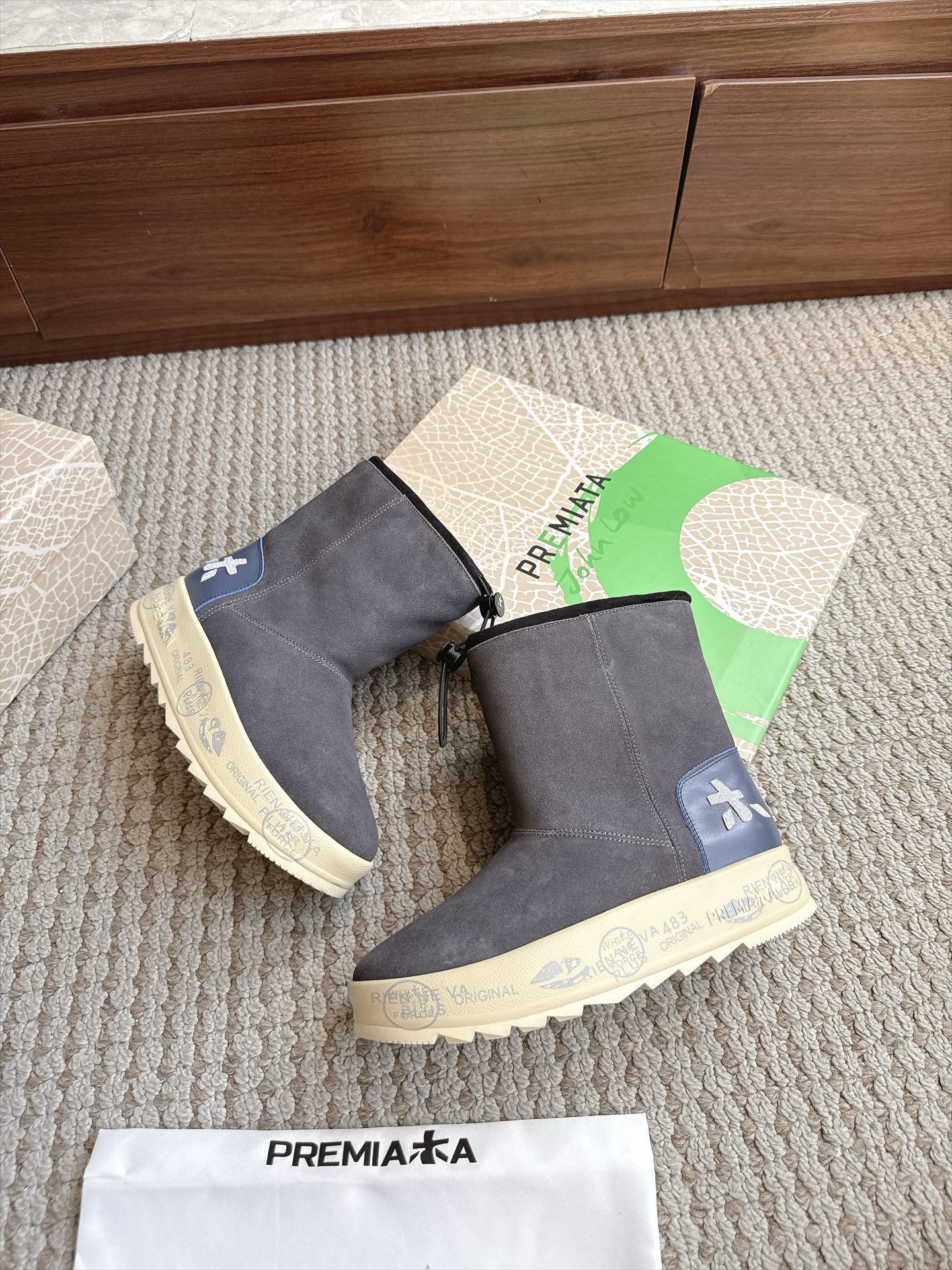 Designer Women Shoes