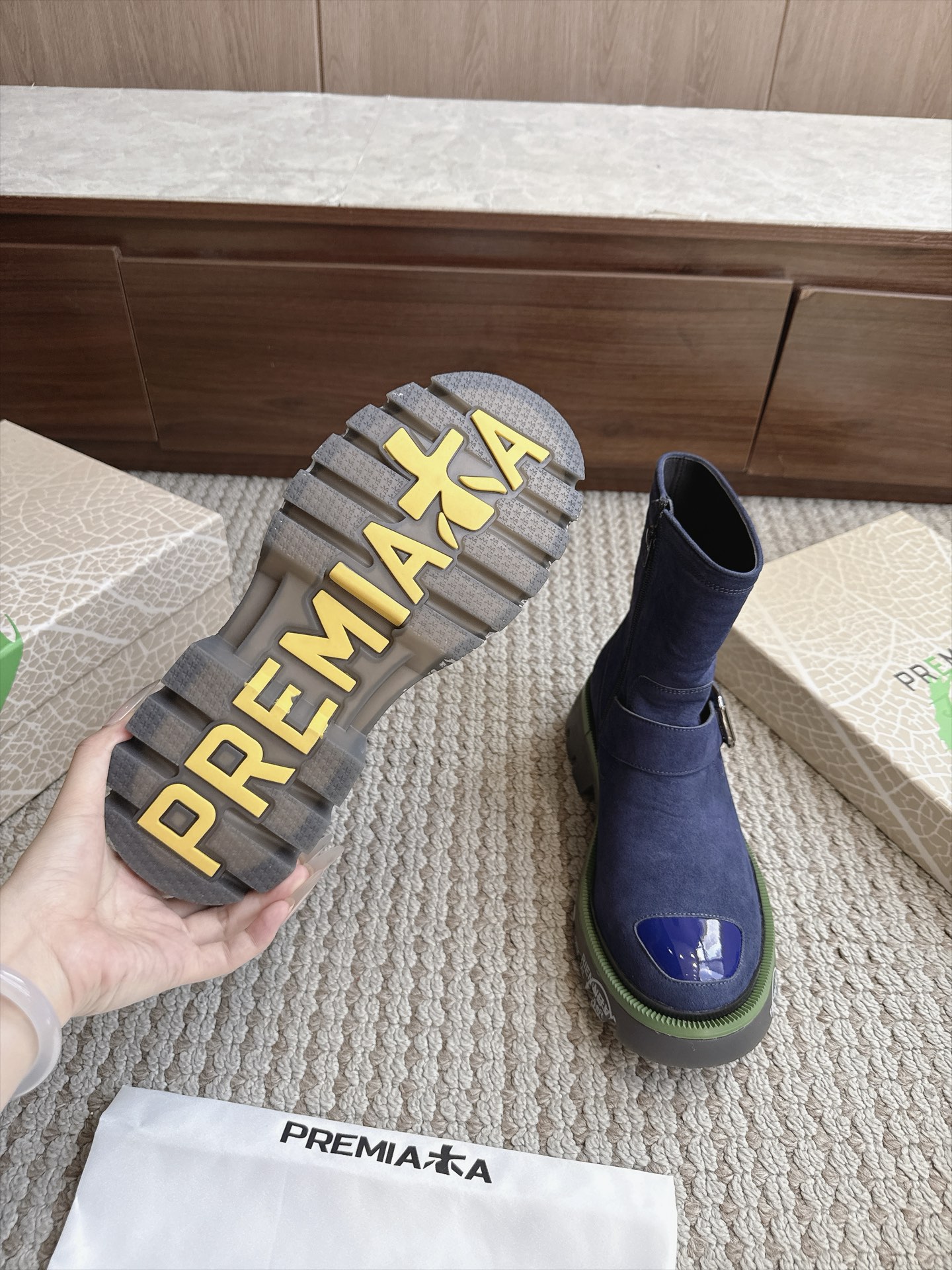 Designer Women Shoes