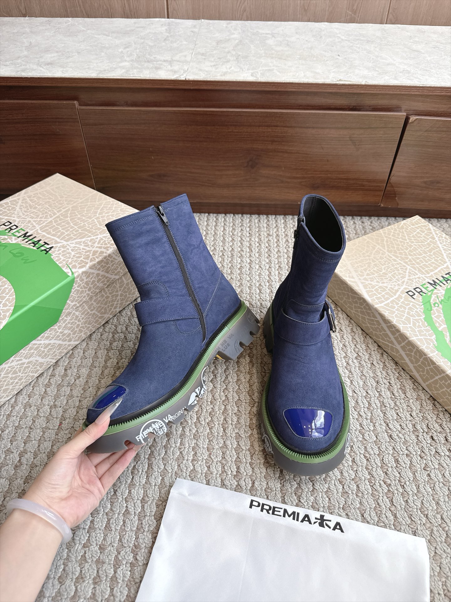 Designer Women Shoes
