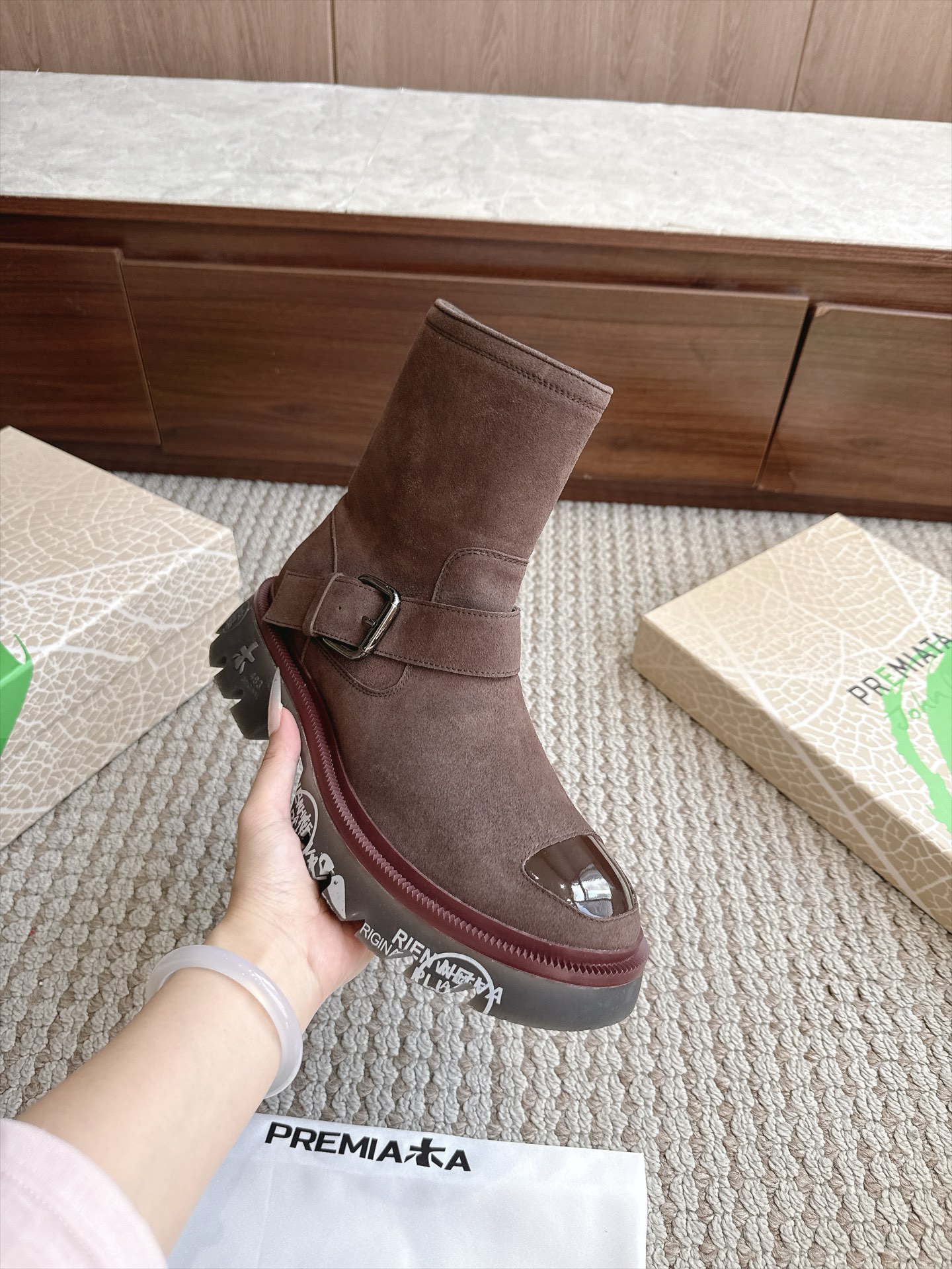 Designer Women Shoes