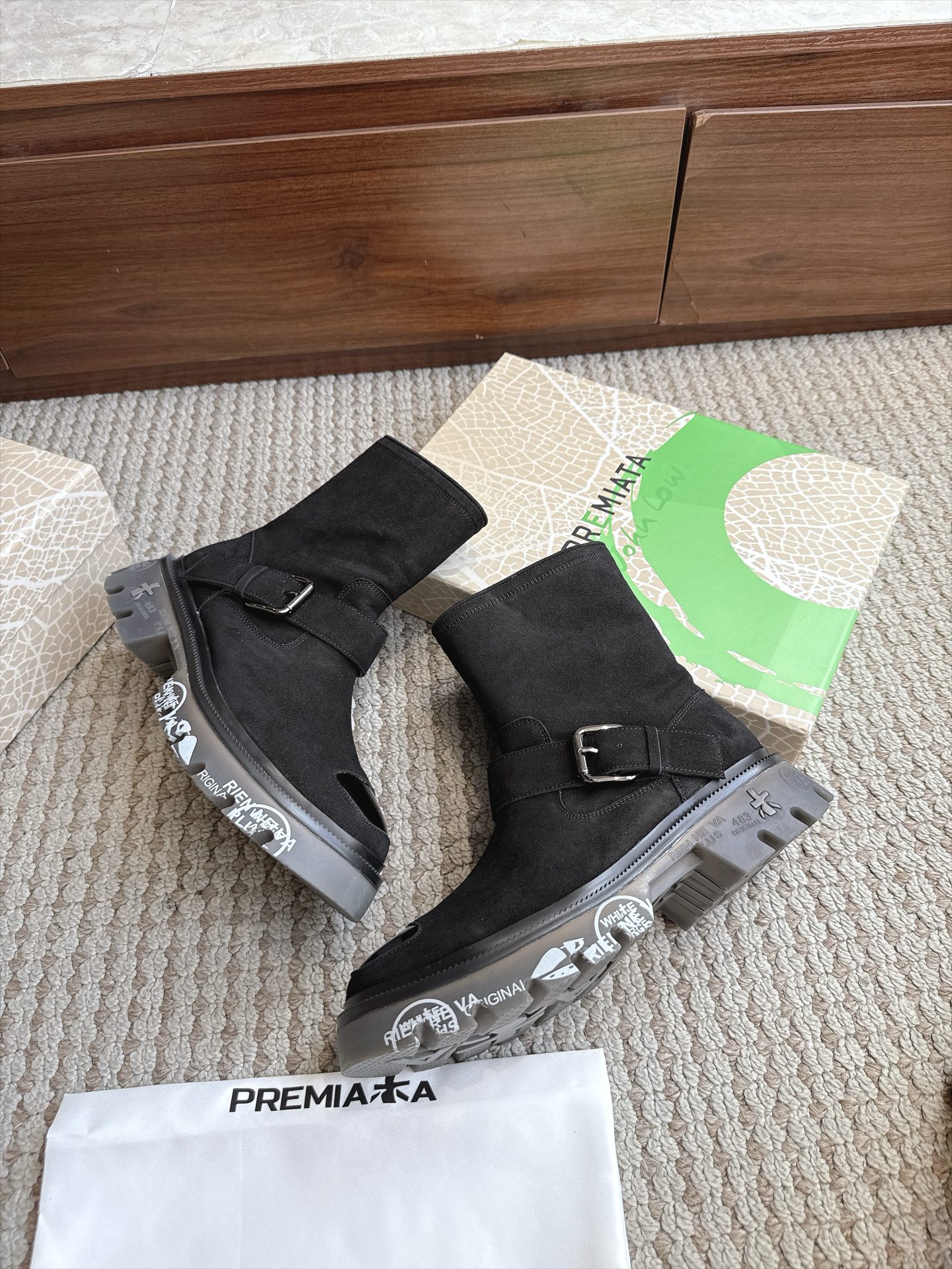 Designer Women Shoes
