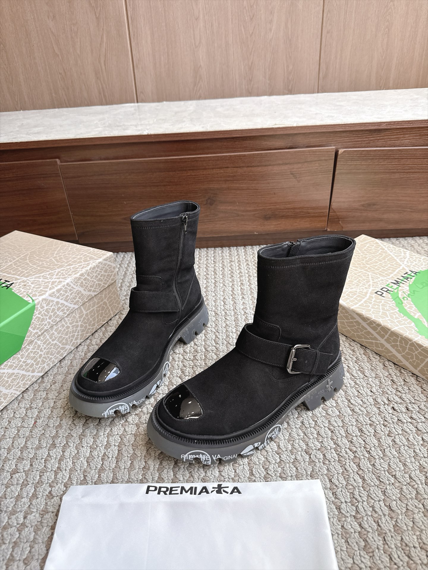 Designer Women Shoes