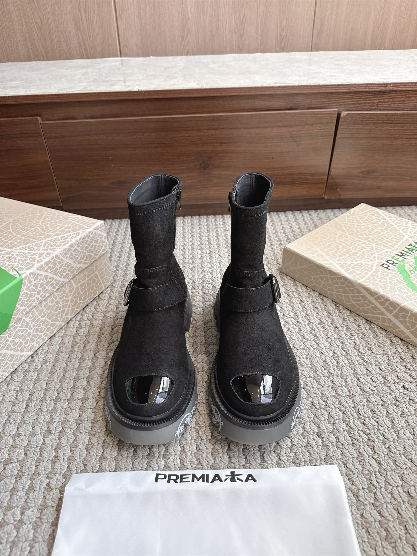 Designer Women Shoes