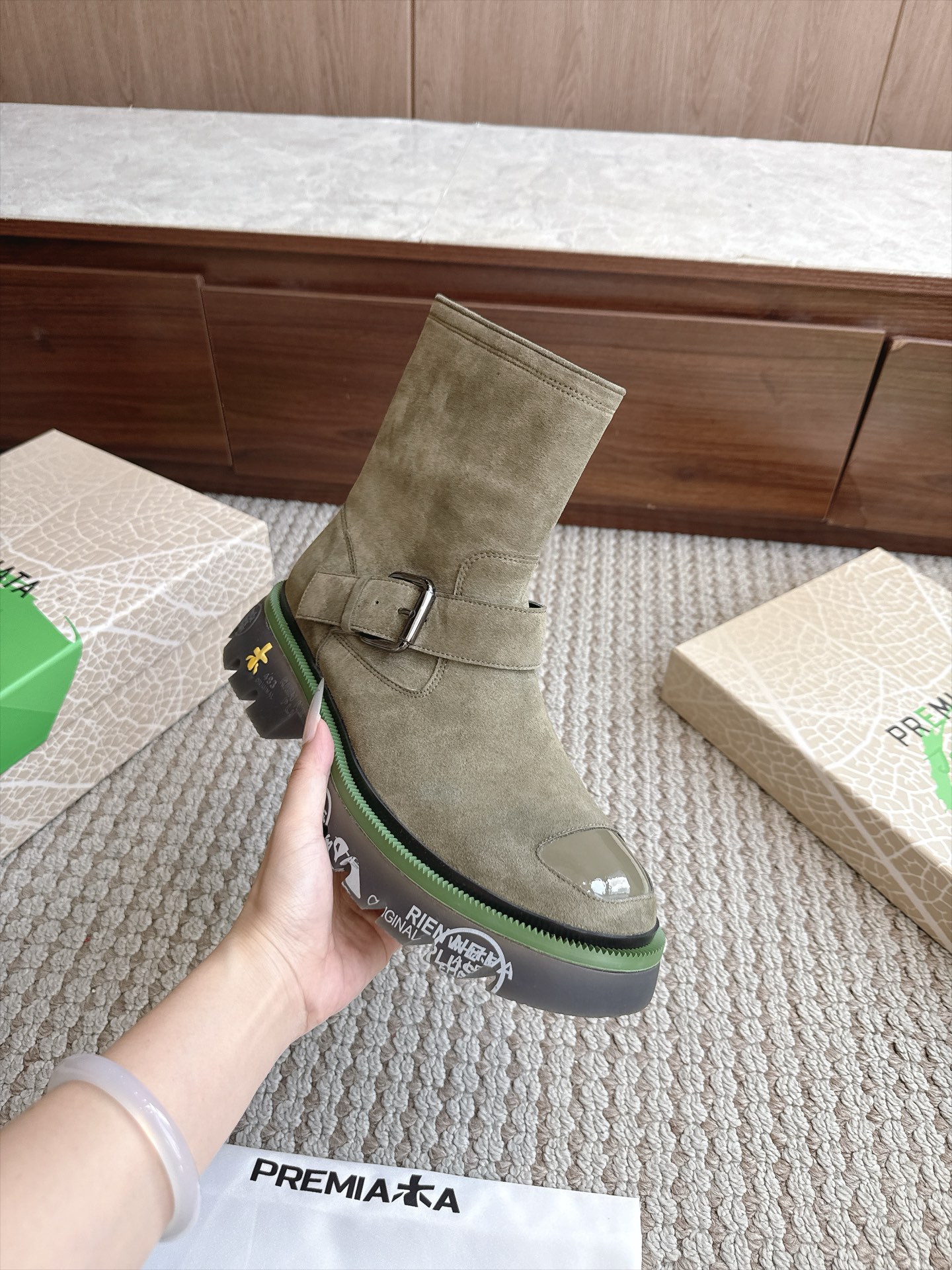 Designer Women Shoes