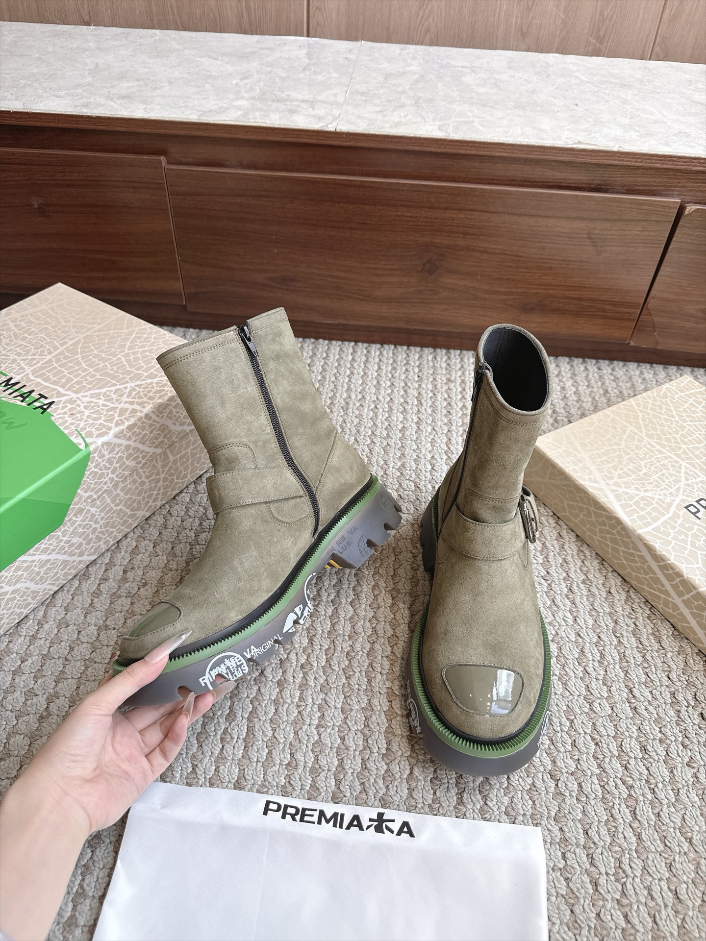 Designer Women Shoes