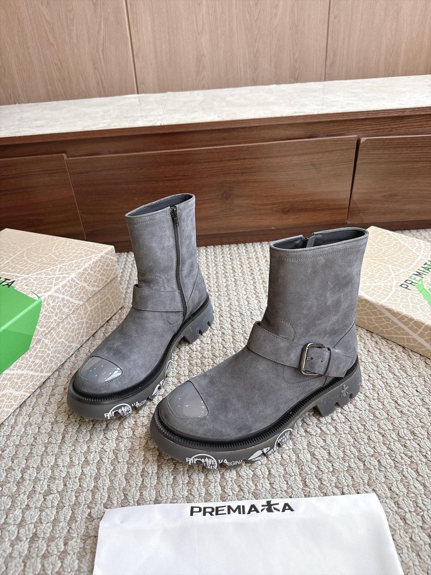 Designer Women Shoes