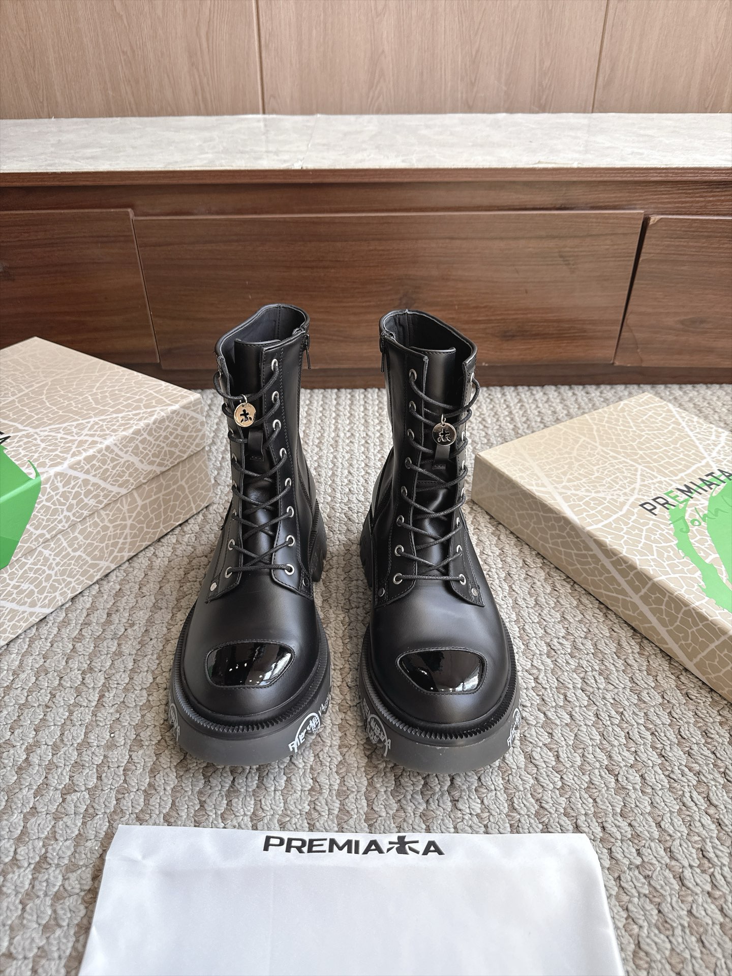 Designer Women Shoes
