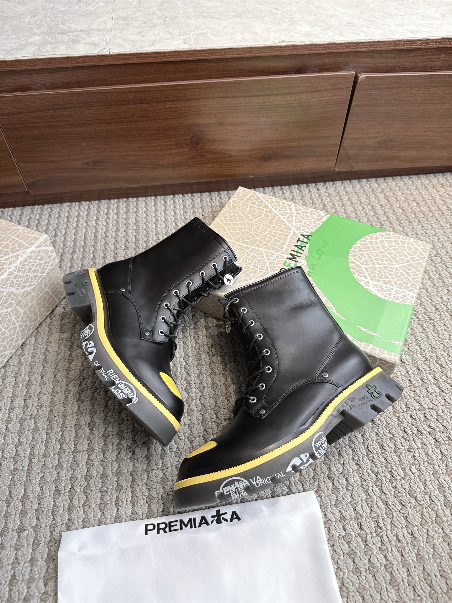 Designer Women Shoes
