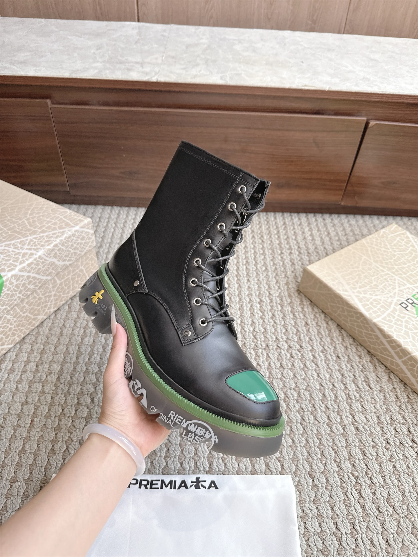 Designer Women Shoes