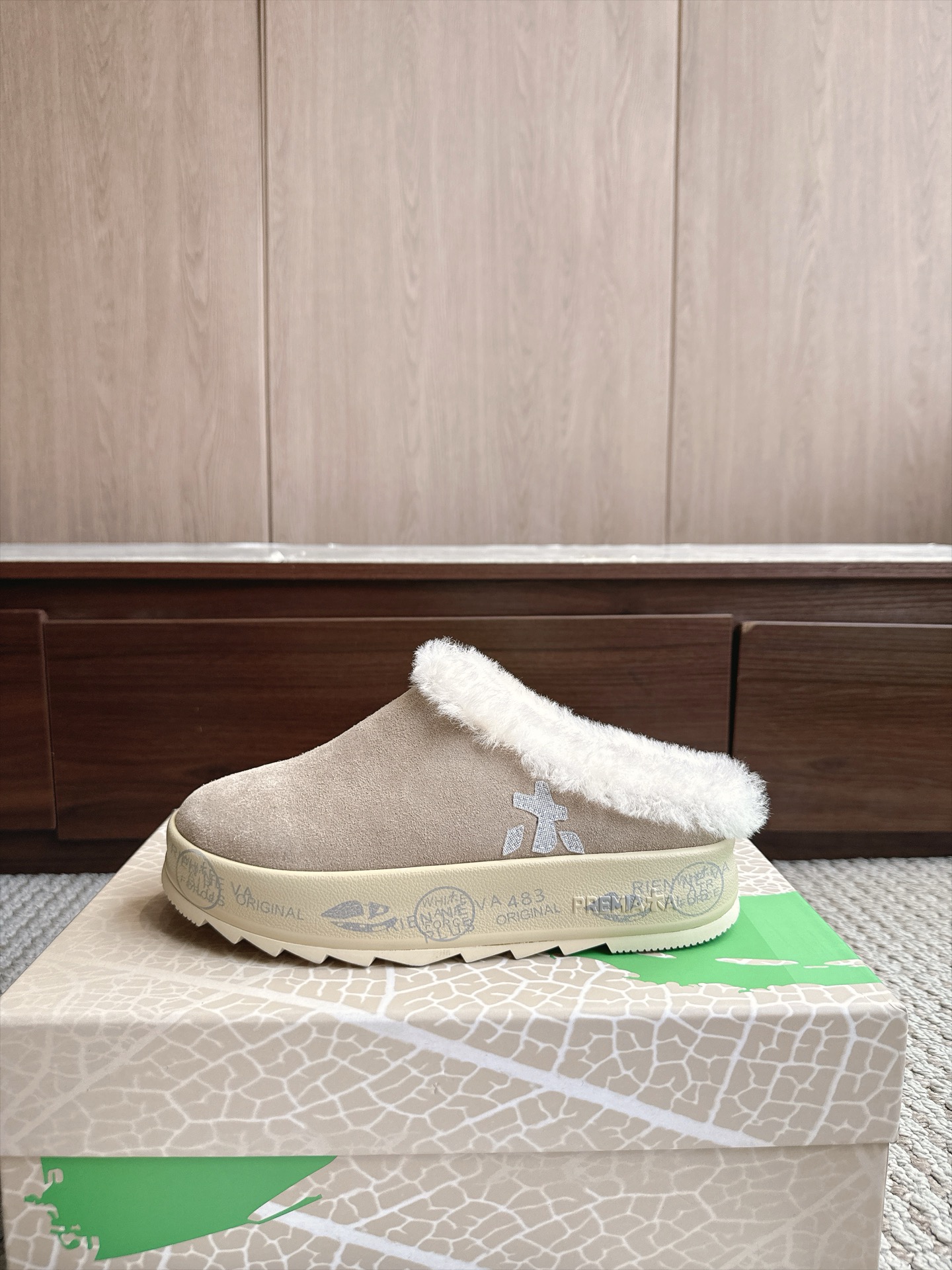 Designer Women Shoes