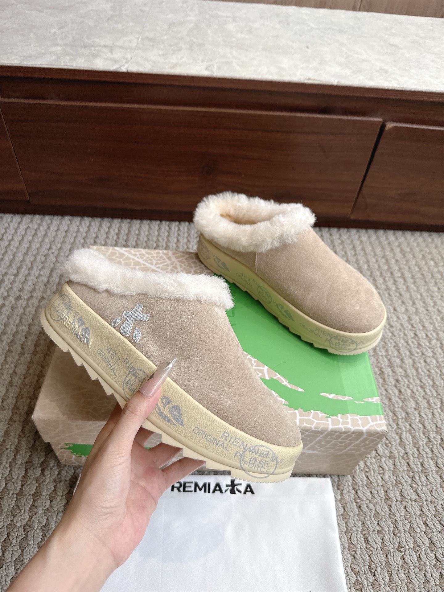 Designer Women Shoes