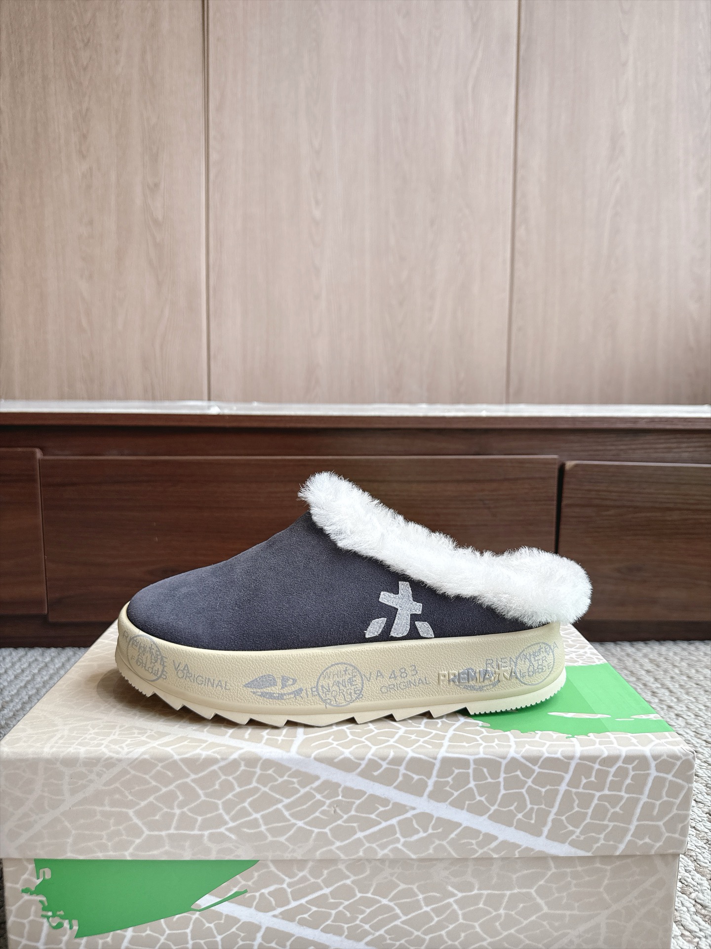 Designer Women Shoes