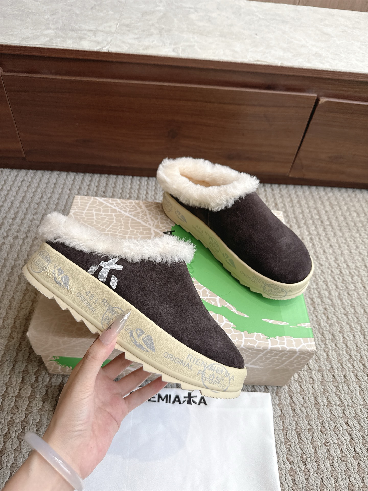 Designer Women Shoes