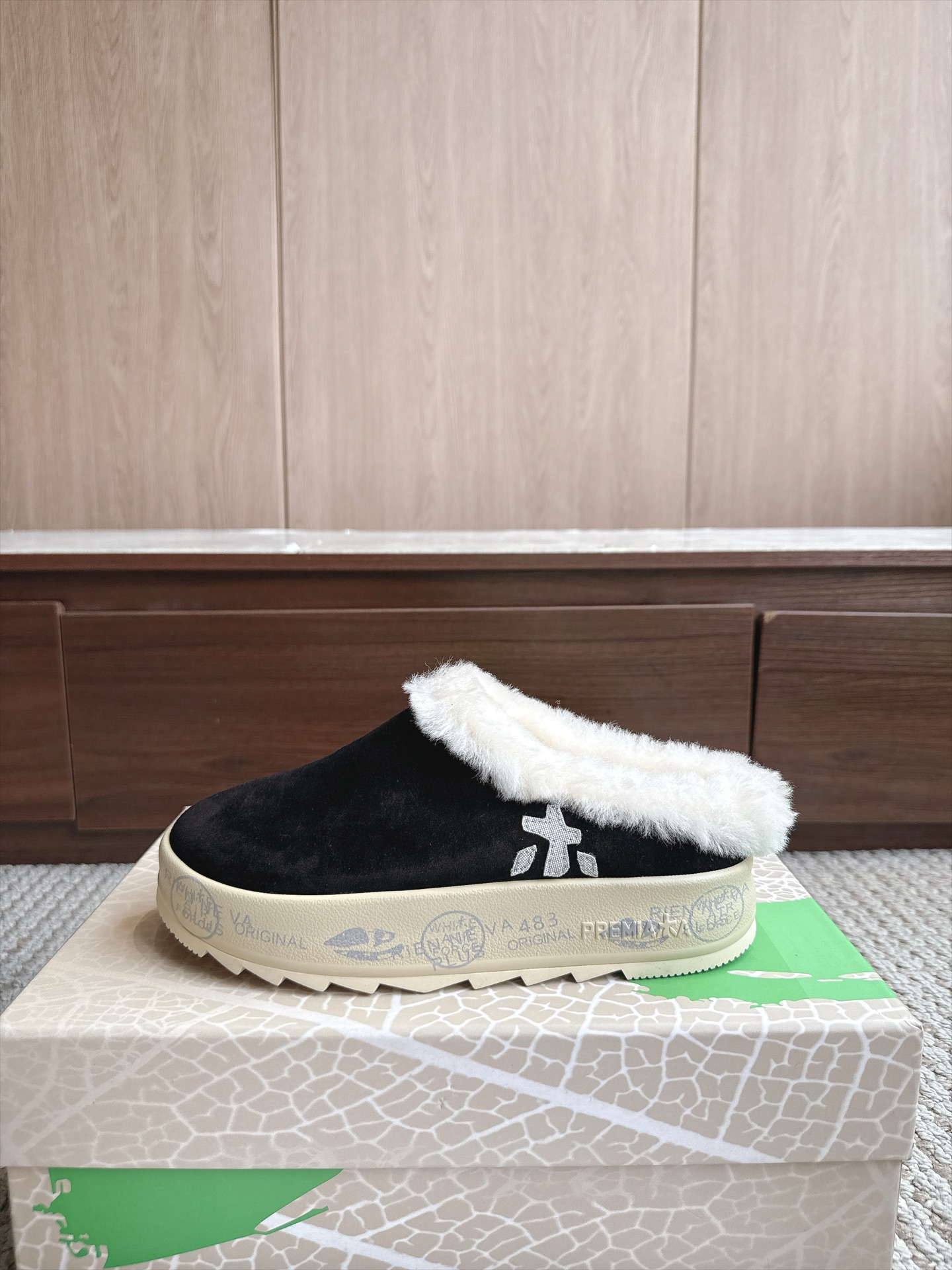 Designer Women Shoes