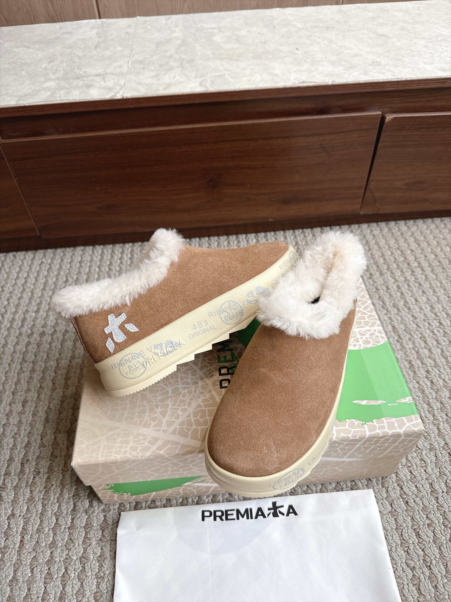 Designer Women Shoes