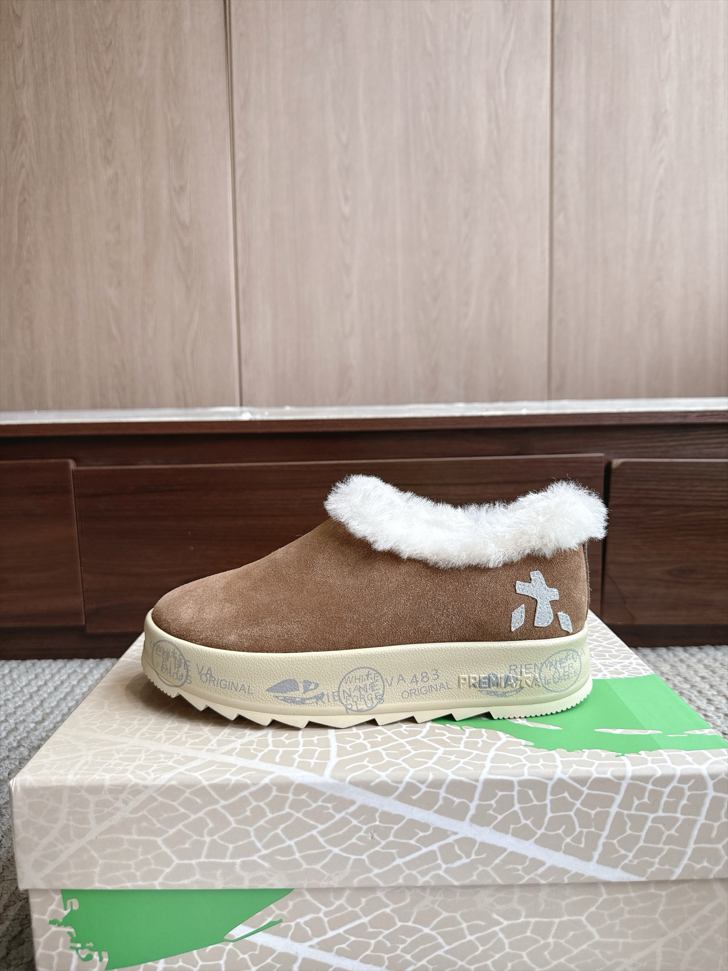 Designer Women Shoes